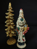 Christmas Decor Santa and Golden Christmas Tree 6" (lot 1718)