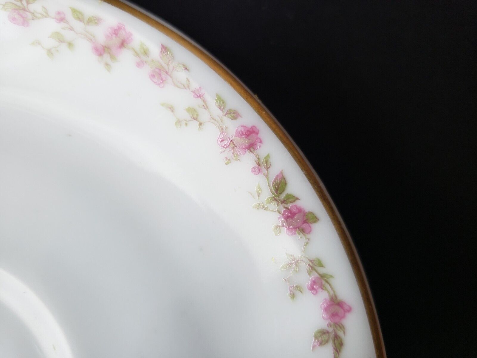 Haviland Limoges France 5-1/2" Saucer Gold Trim Pink Rose Garland (lot 571)