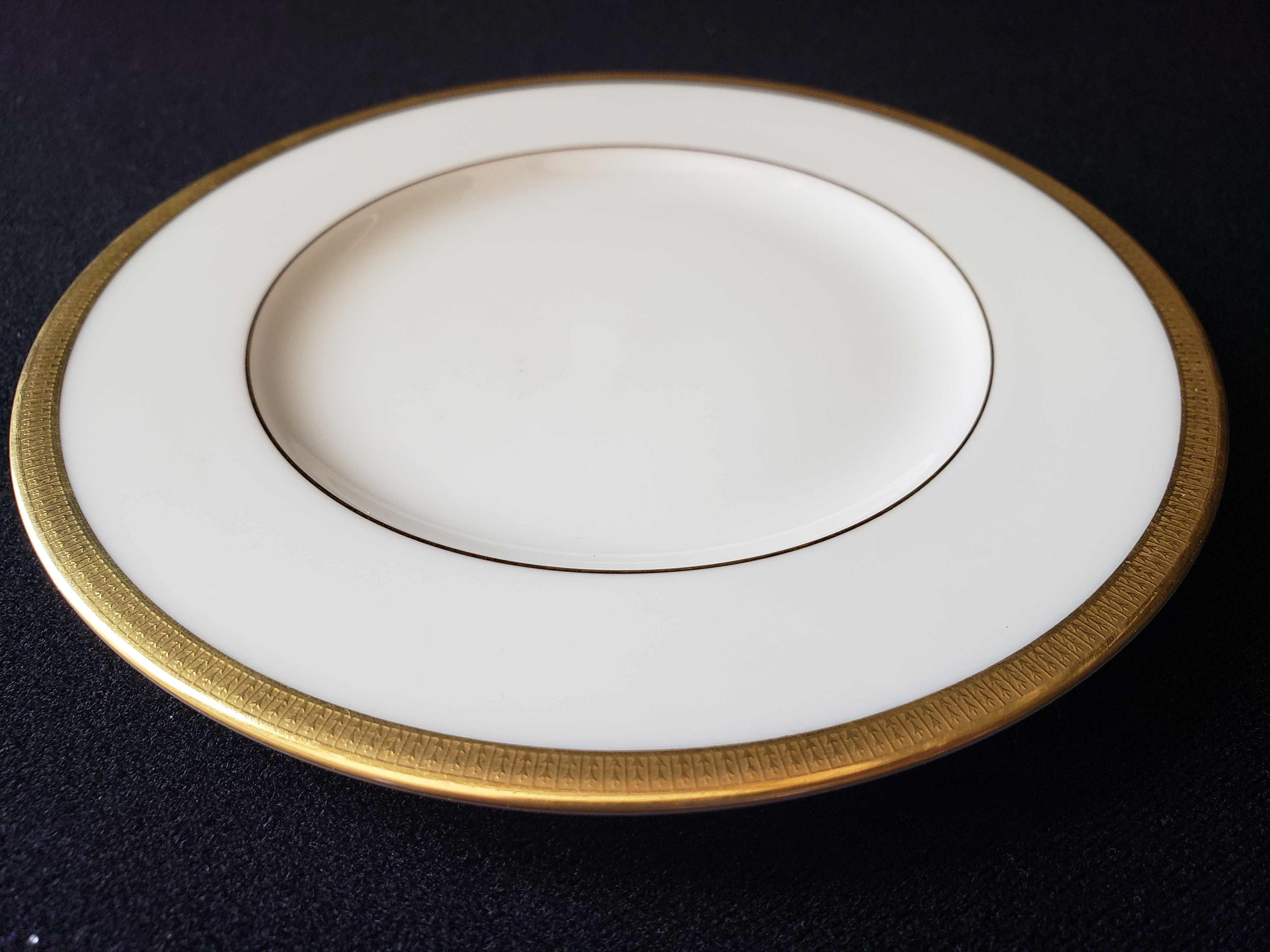 Vintage Lenox Tuxedo J-33 Bread or Dessert Plate 6-3/8"(lot 1968)