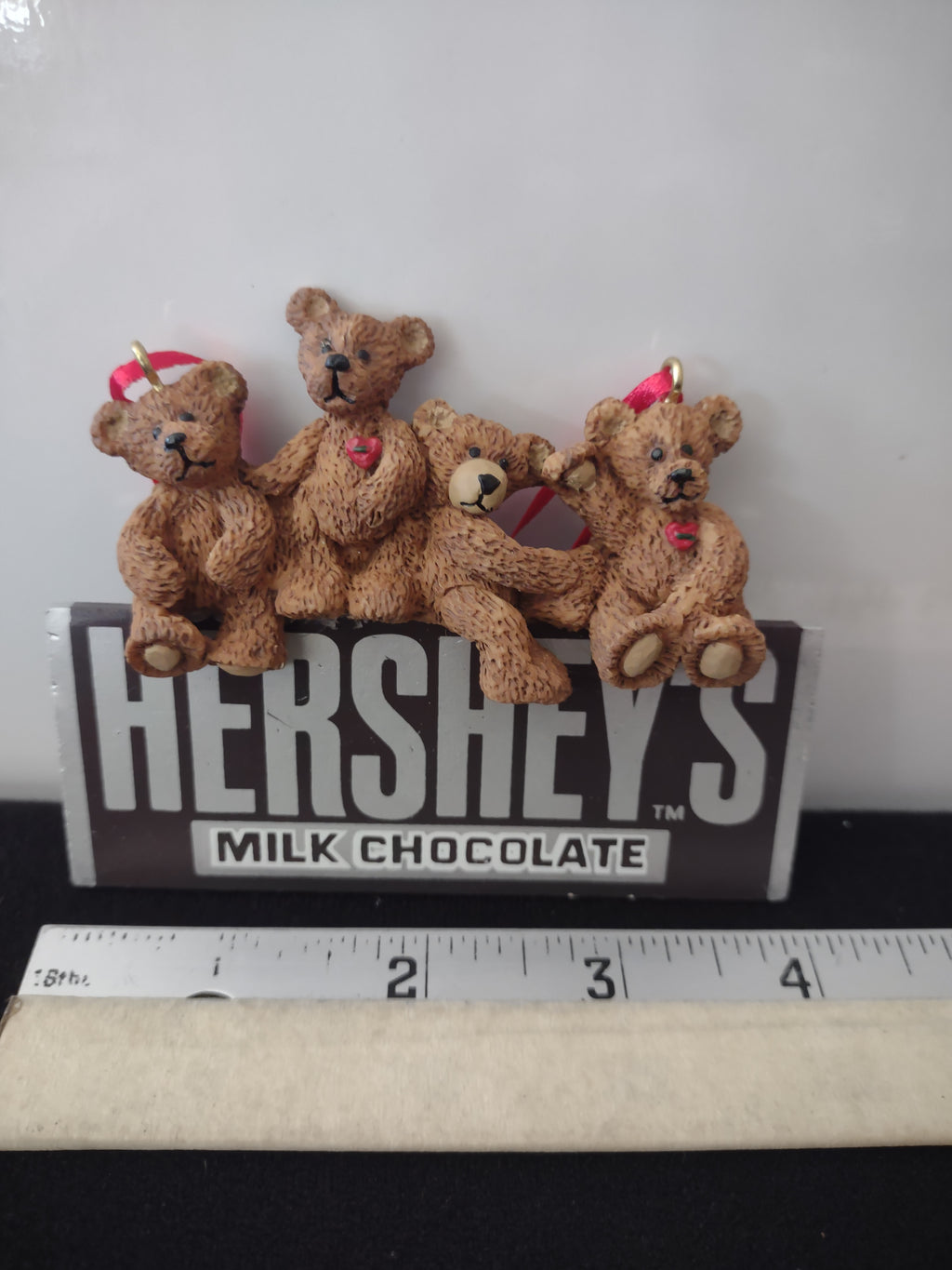 Hershey's Chocolate Christmas Ornament 4 Bears Candy Bar (Lot 4175)
