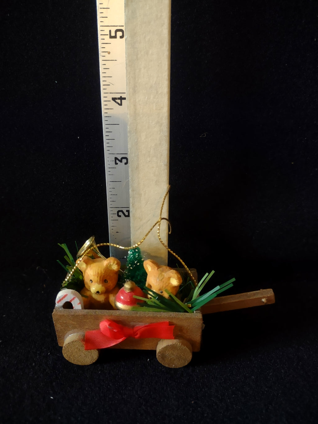 Vintage Christmas Country Cousin Around World Teddy Bears Wooden Wagon (Lot 4679