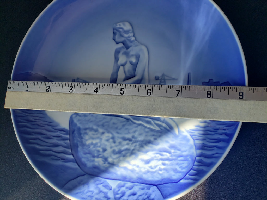 B & G Copenhagen Porcelain Wall Plate The Little Mermaid (lot 2198)