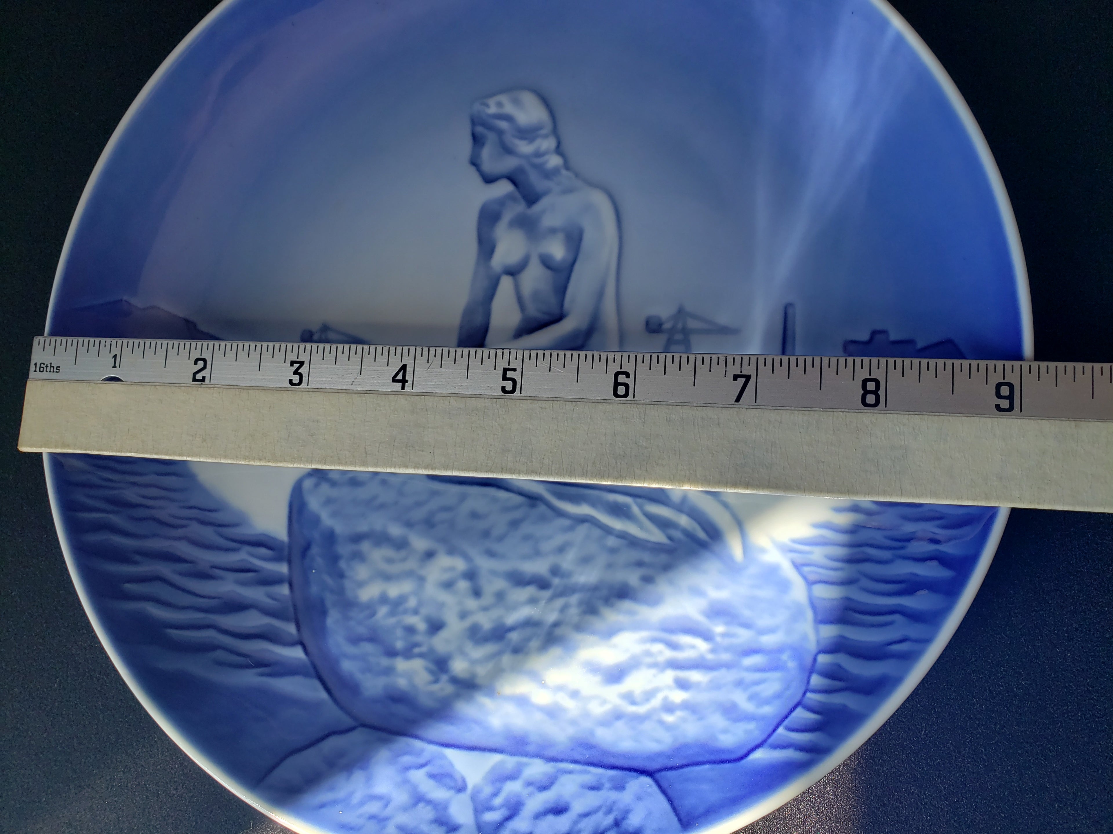 B & G Copenhagen Porcelain Wall Plate The Little Mermaid (lot 2198)