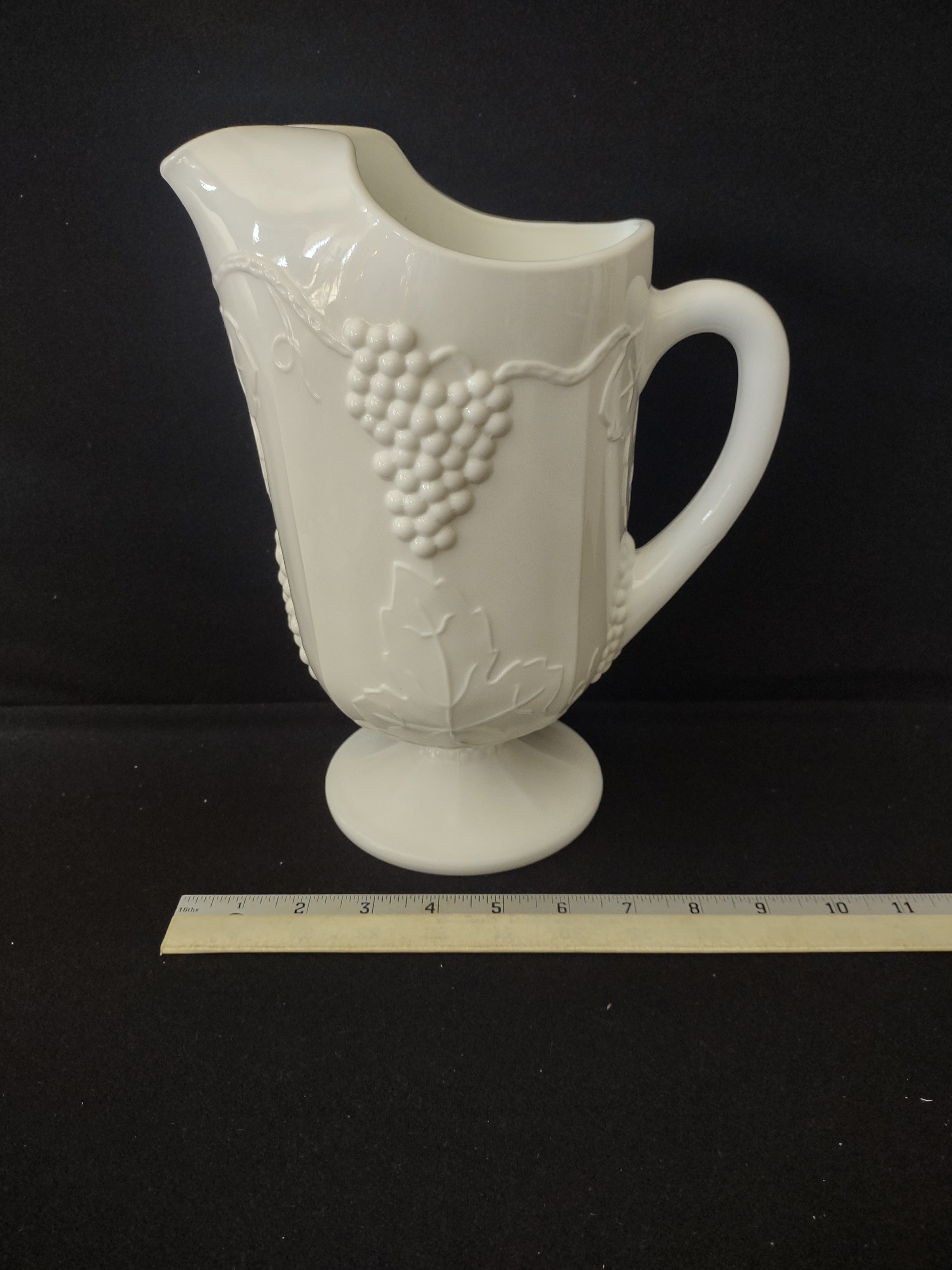 Vintage Indiana Glass Colony Harvest Grape Milk Glass Pitcher (Lot 3269)