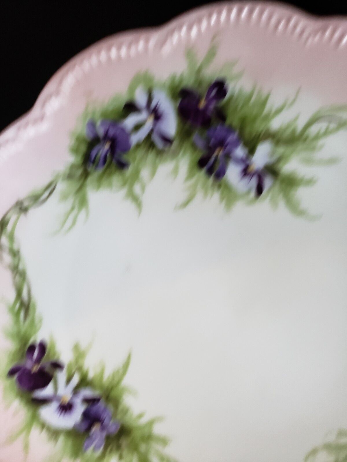 Haviland Limoges Raised Edge Pansy Trim Pink Dessert Plate (lot 648)