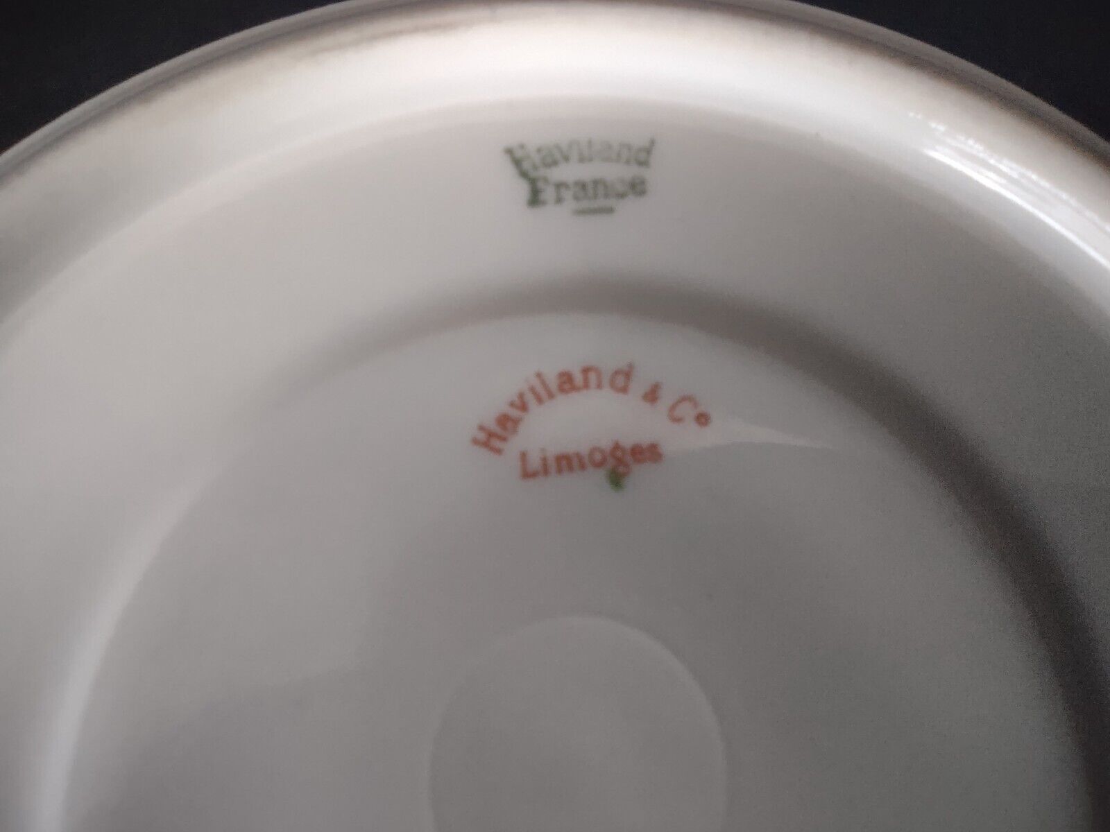 Haviland Limoges 7 x Saucer 5-1/2" Four Leaf Flower Green Red (lot 529)