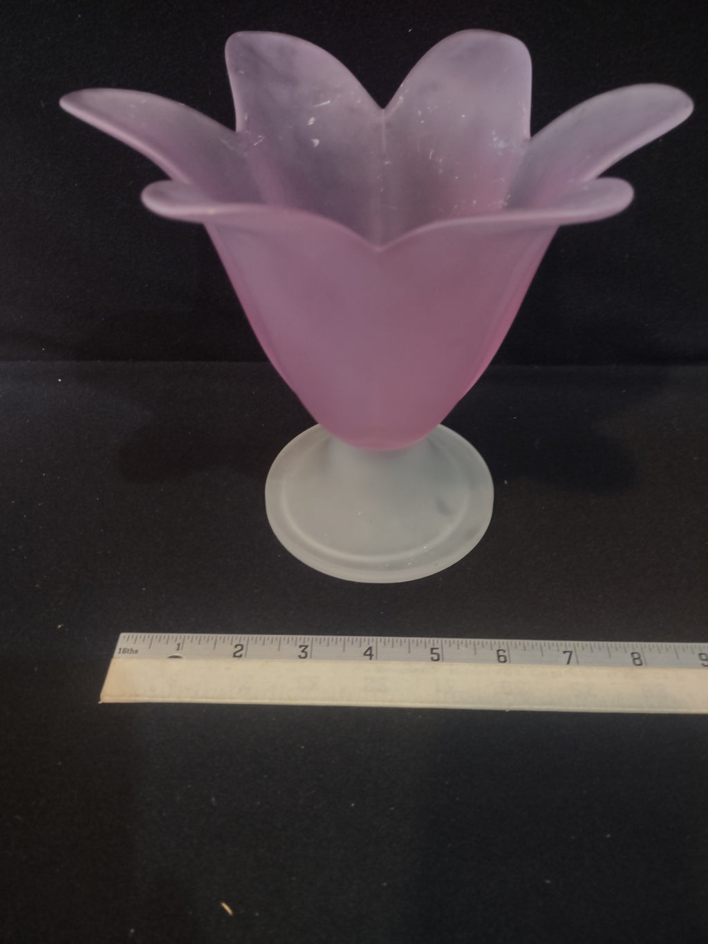 Frosted Lavendar Flower Petals 7" Candle Holder (Lot 3203)