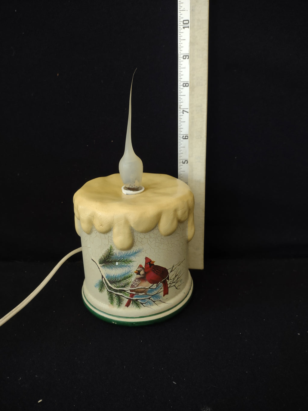 Vintage Christmas Winter Lighted Cardinal Pair Pine Ceramic Candle (Lot 3717)