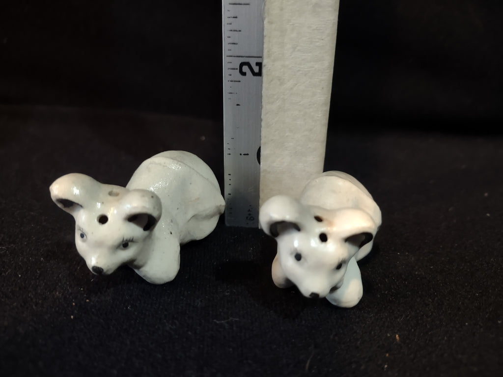 Vintage Japan Ceramic Salt and Pepper Shaker Mouse Mice Really Small (lot 5369)