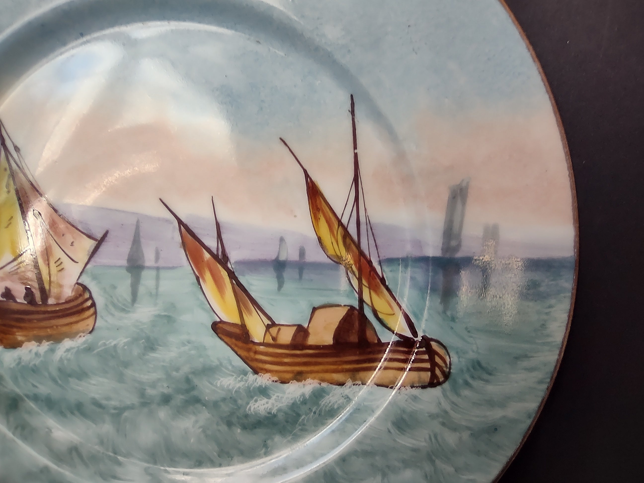 Limoges France Cabinet Plate Boats Design 10-1/4" (lot 1115)