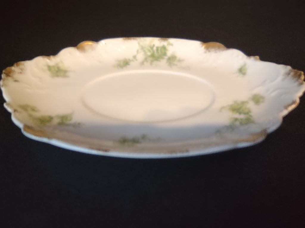Haviland Limoges France Underplate for Gravy Boat ONLY (lot 1083)