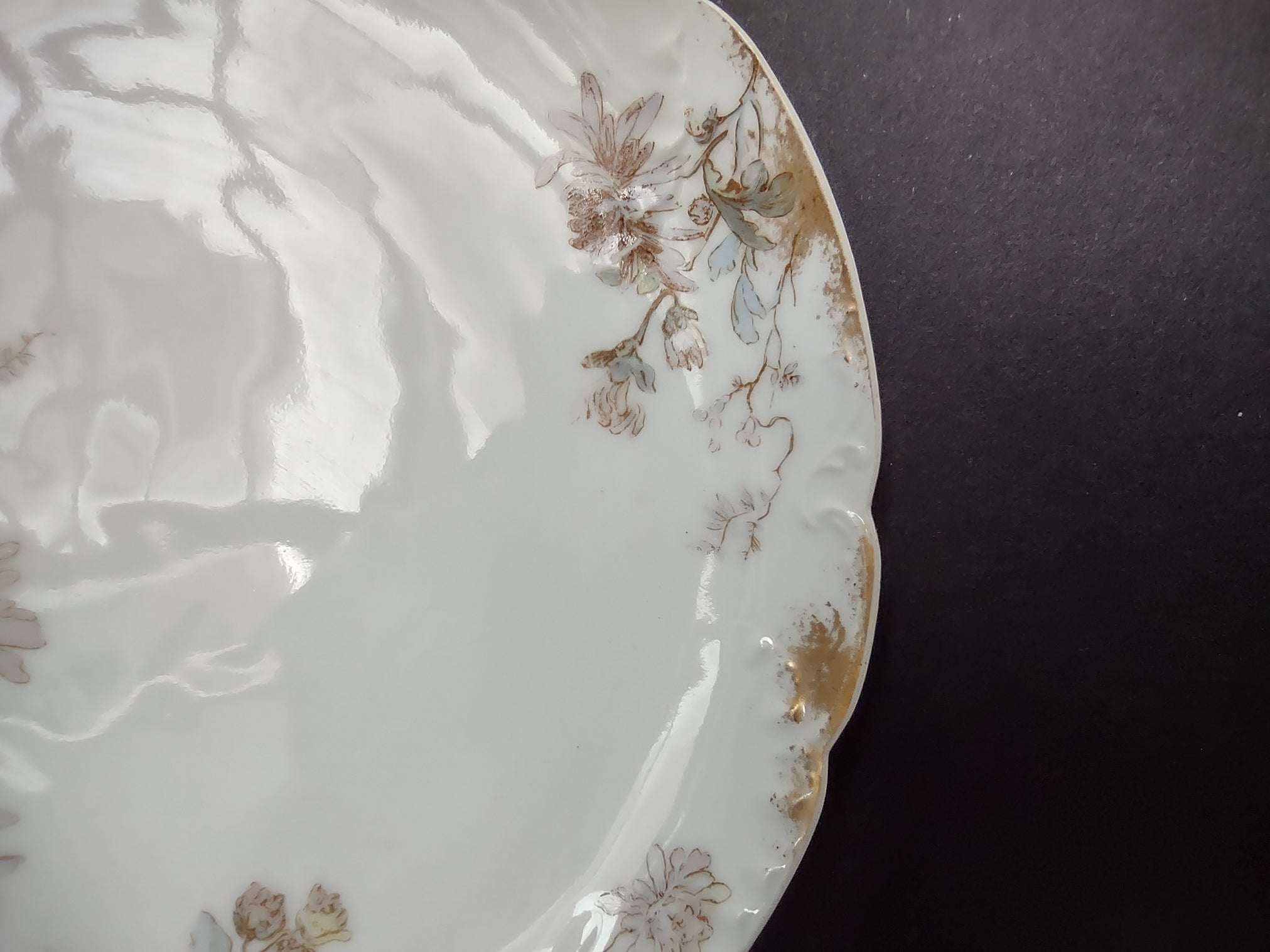 Haviland Limoges Pink Blue Gold Trim Dessert Plate (lot 969)
