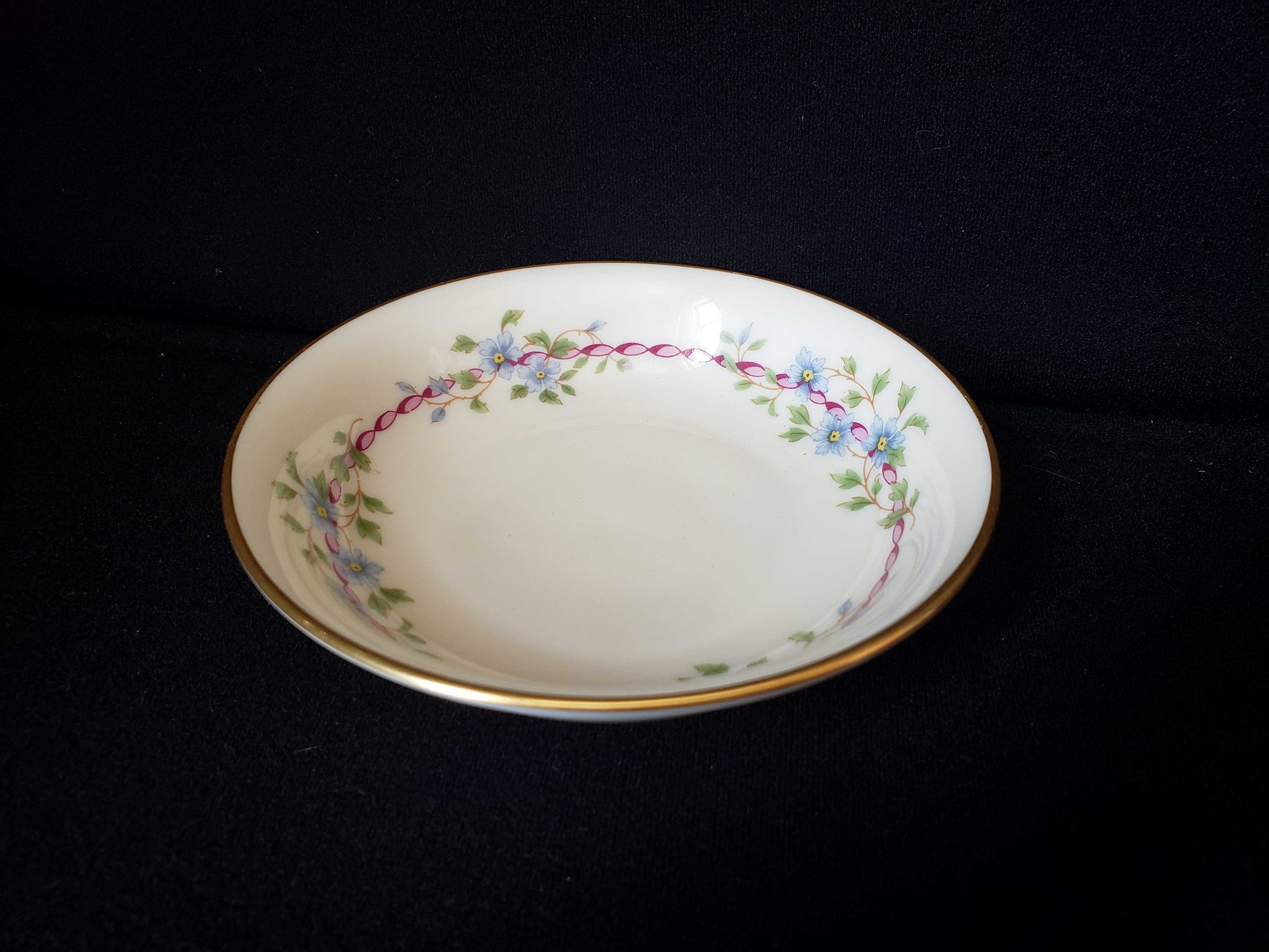 Vintage Lenox S-314 Small Bowl 5-1/2" (lot 1944)