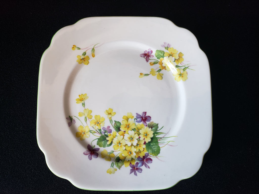 Vintage Royal Albert Primulette Square Dessert Plate 6-3/4" (lot 2029)
