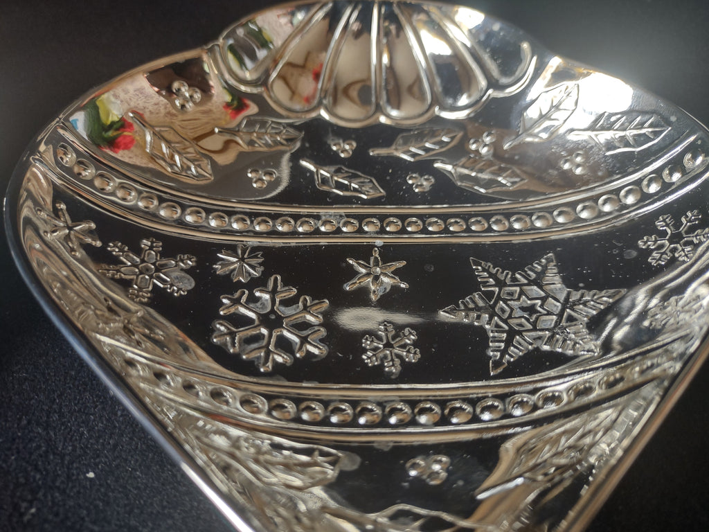 International Silver Company Holiday Ornament Bowl Set Silver Plated (lot 1544)