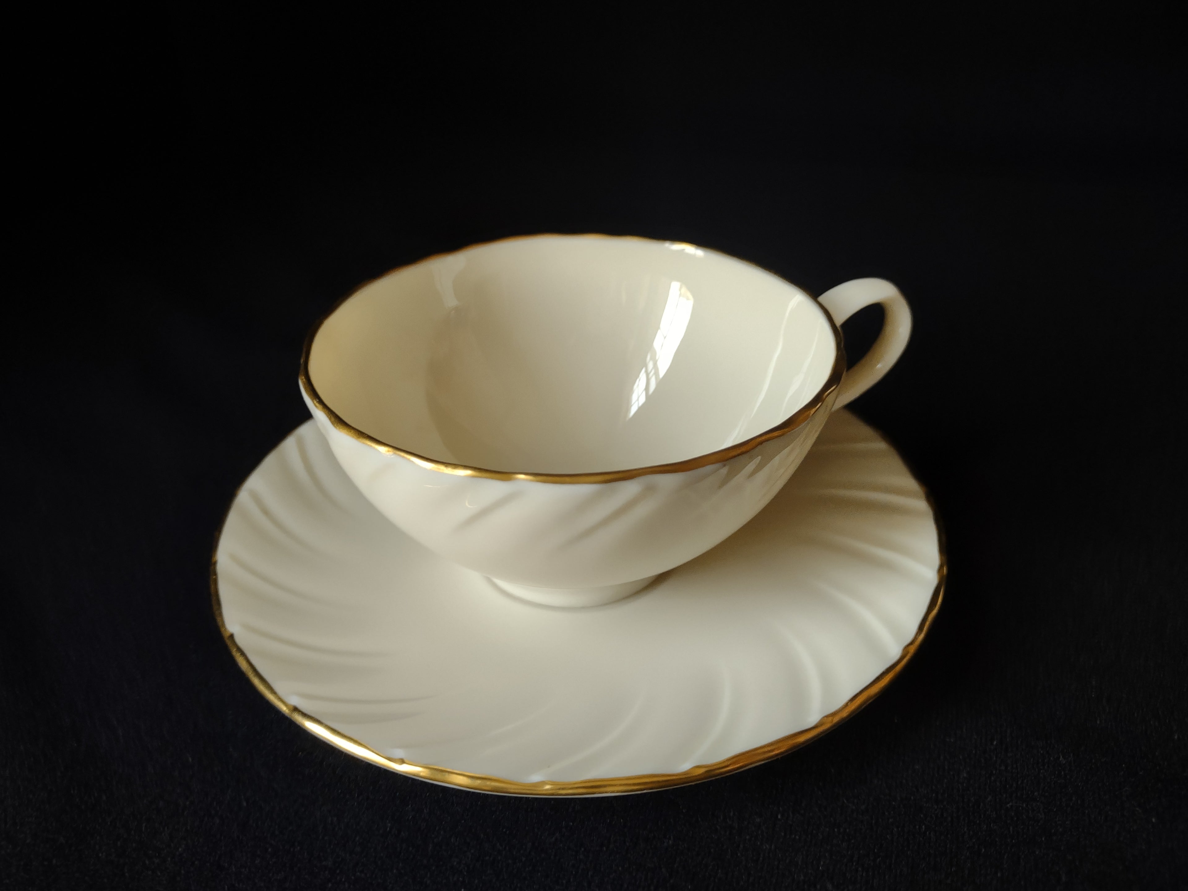 Vintage Lenox Tea Cup with Saucer Laurent (lot 1835)