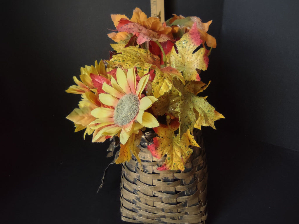 Angel Cupid Hanging Basket Fall Farmhouse Sunflower Halloween (lot 3072)