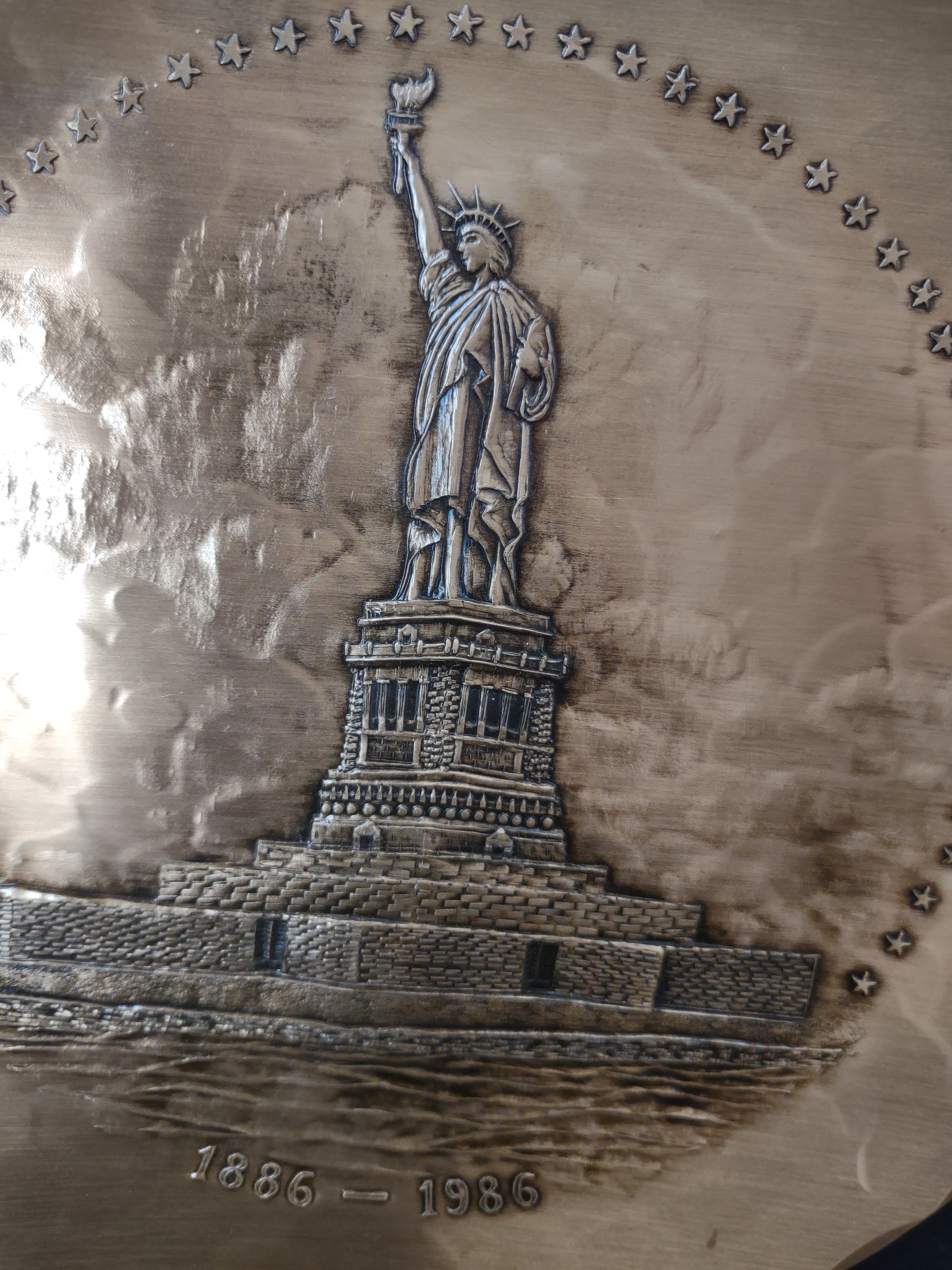 Vintage Plate Statue of Liberty Bronze Hammered Wendell August Forge (Lot 5723t)