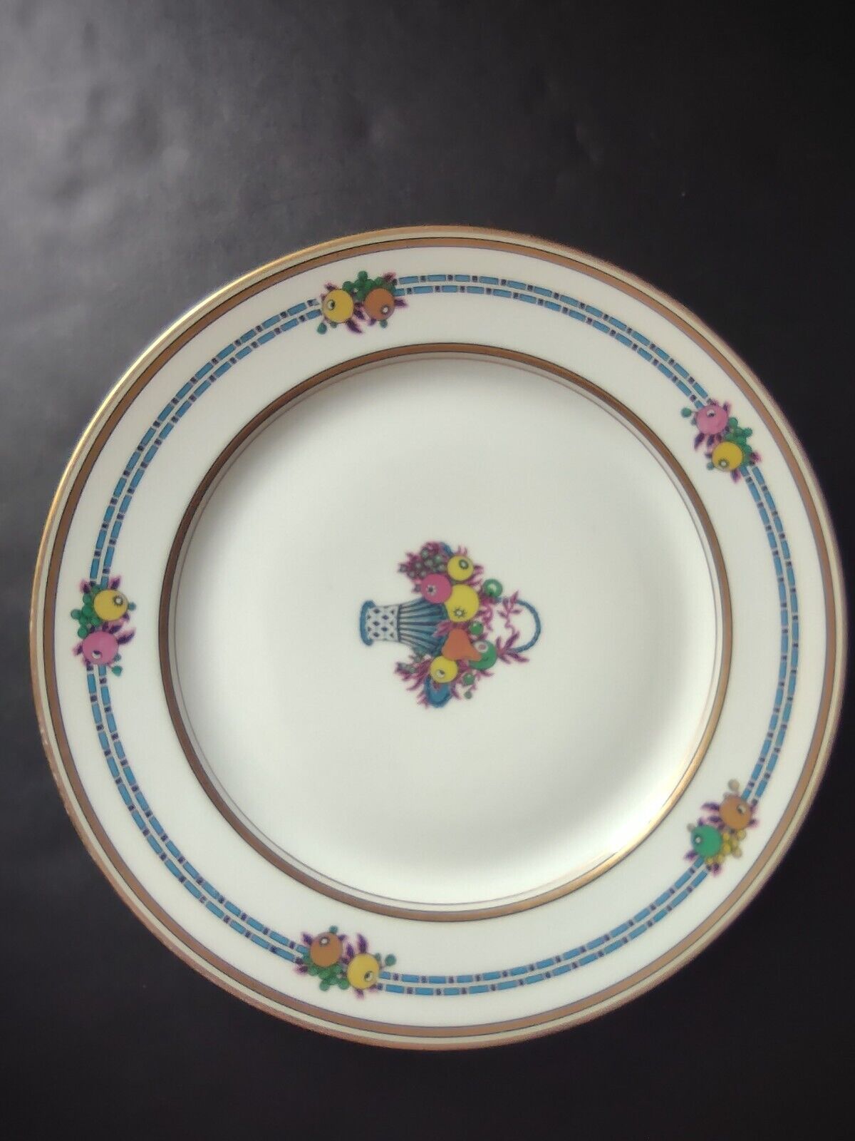 Depose Limoges Gold Trim Fruit Design Dinner Plate (lot 638)