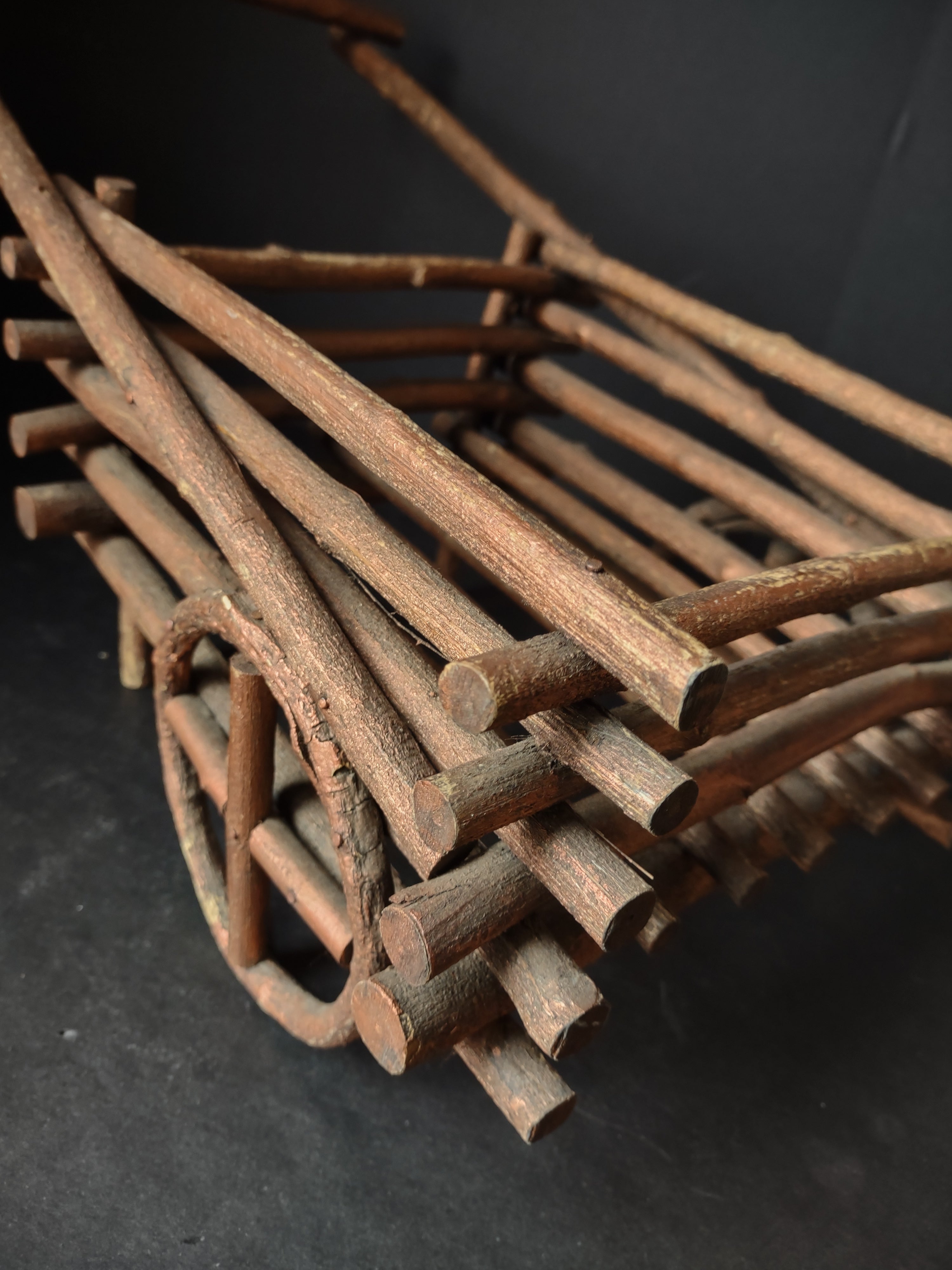 Vintage Rustic Primitive Wood Wheelbarrow Planter 19x9 (lot 5016)