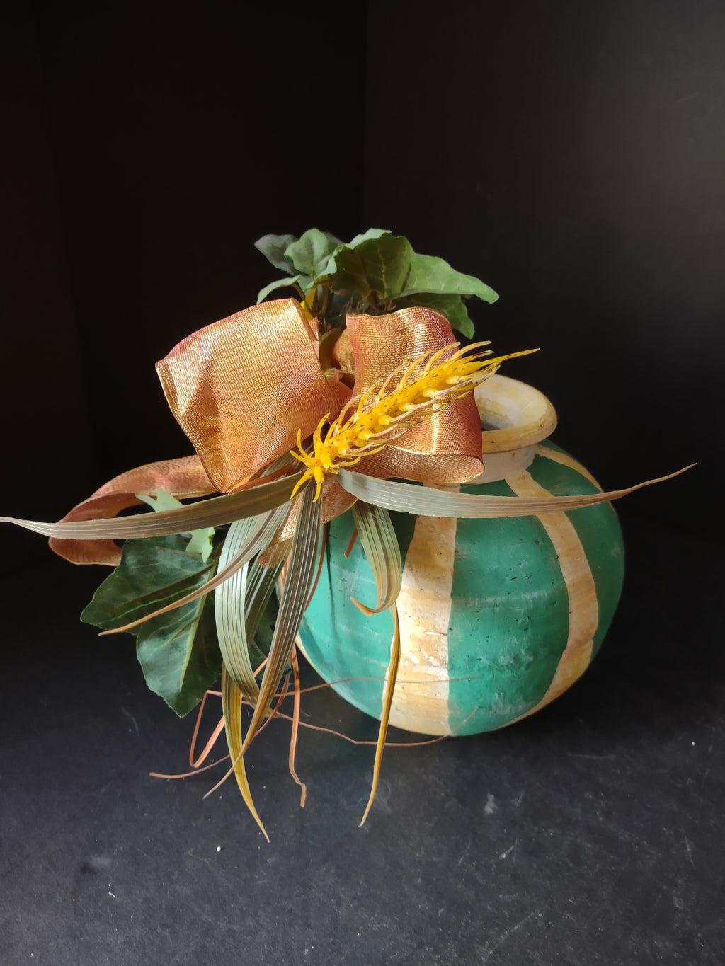 Vintage Primitive Cottage Turquoise Vase Pottery Fall Sunflower 6" (lot 3116)