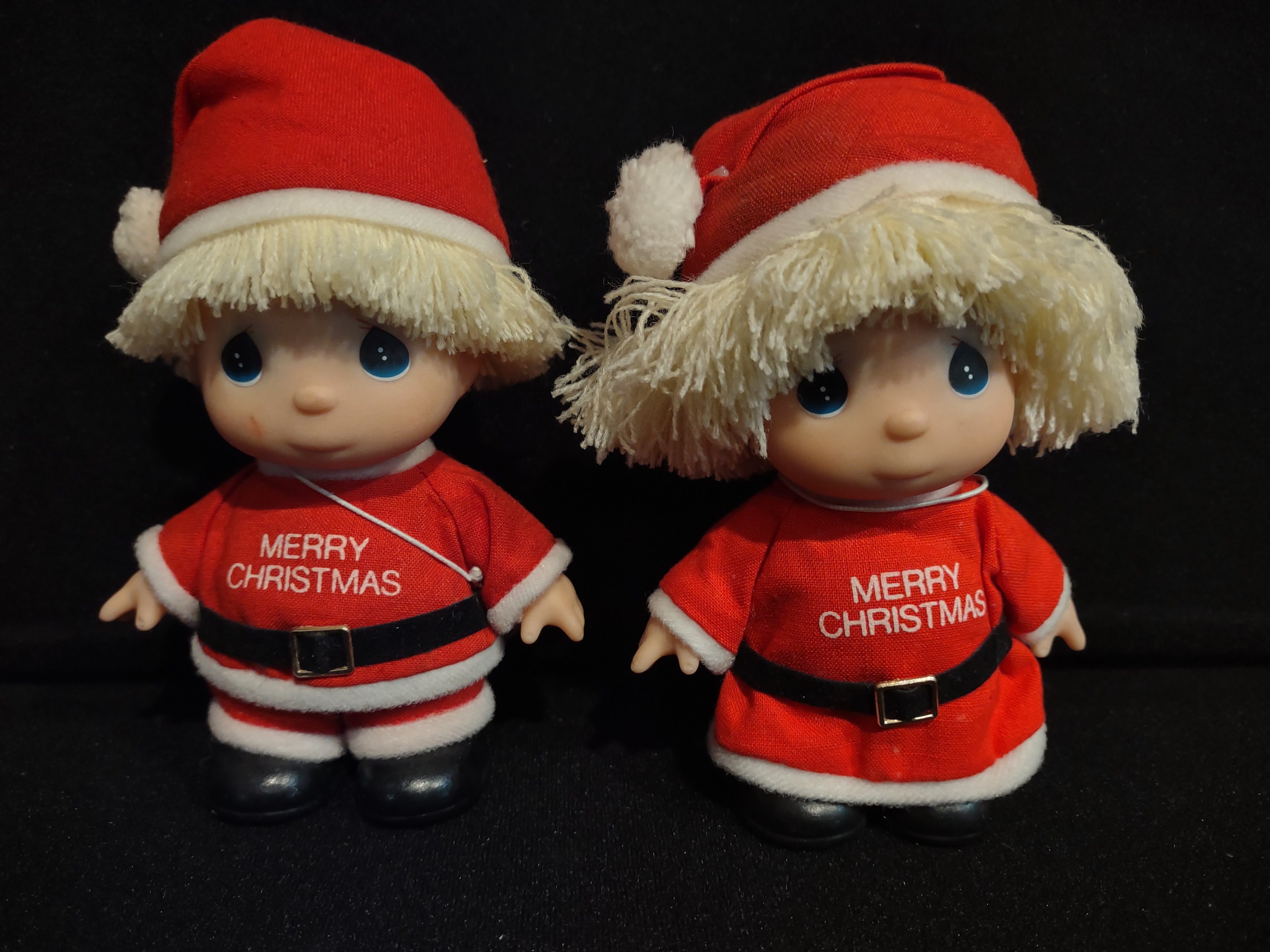 Vintage Christmas Precious Moments Hi Babies Santa Boy and Girl (lot 2446)
