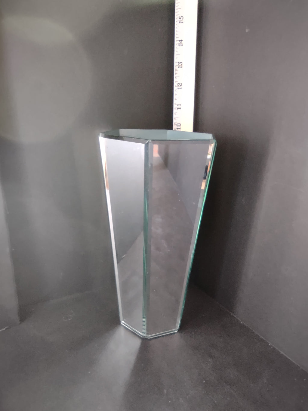 Vintage Home Interiors Mirror Vase (lot 2646c)