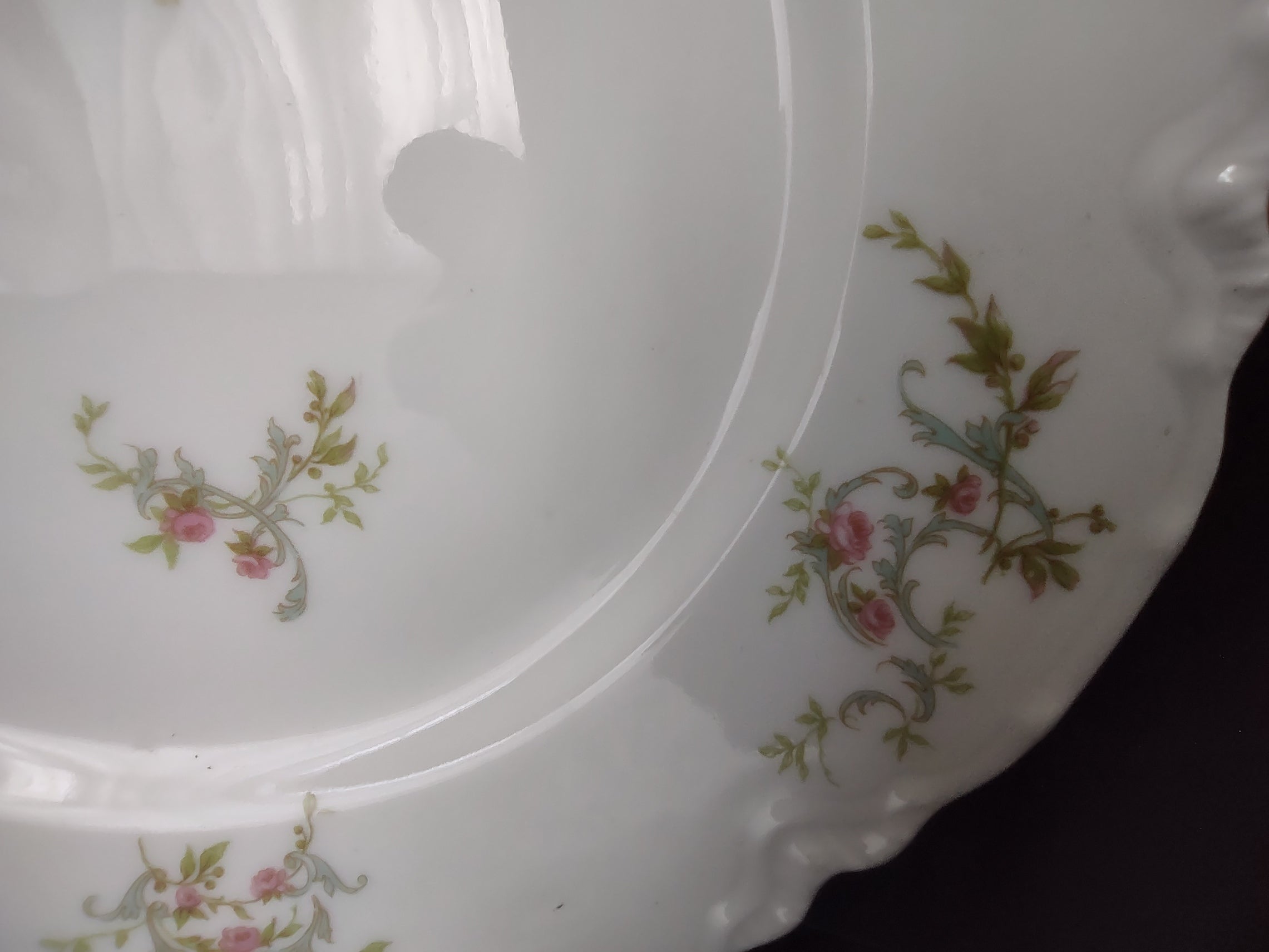 Haviland Limoges Dessert Plate White Scalloped Edge Rose Blue Ribbon (lot 854)