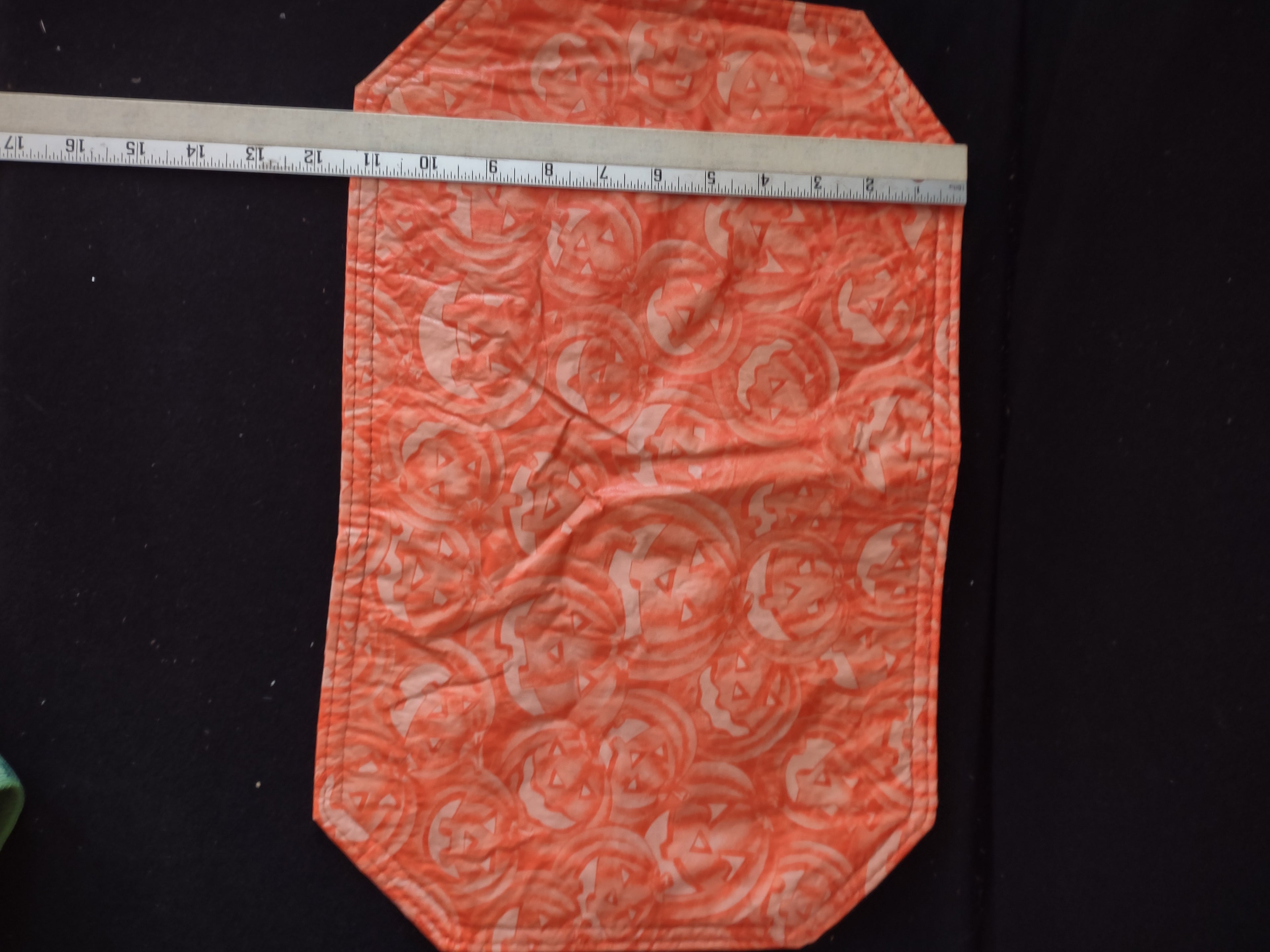 Halloween Jack O Lantern Reversible Plastic Place Mats Set Of 4 (Lot 3657)