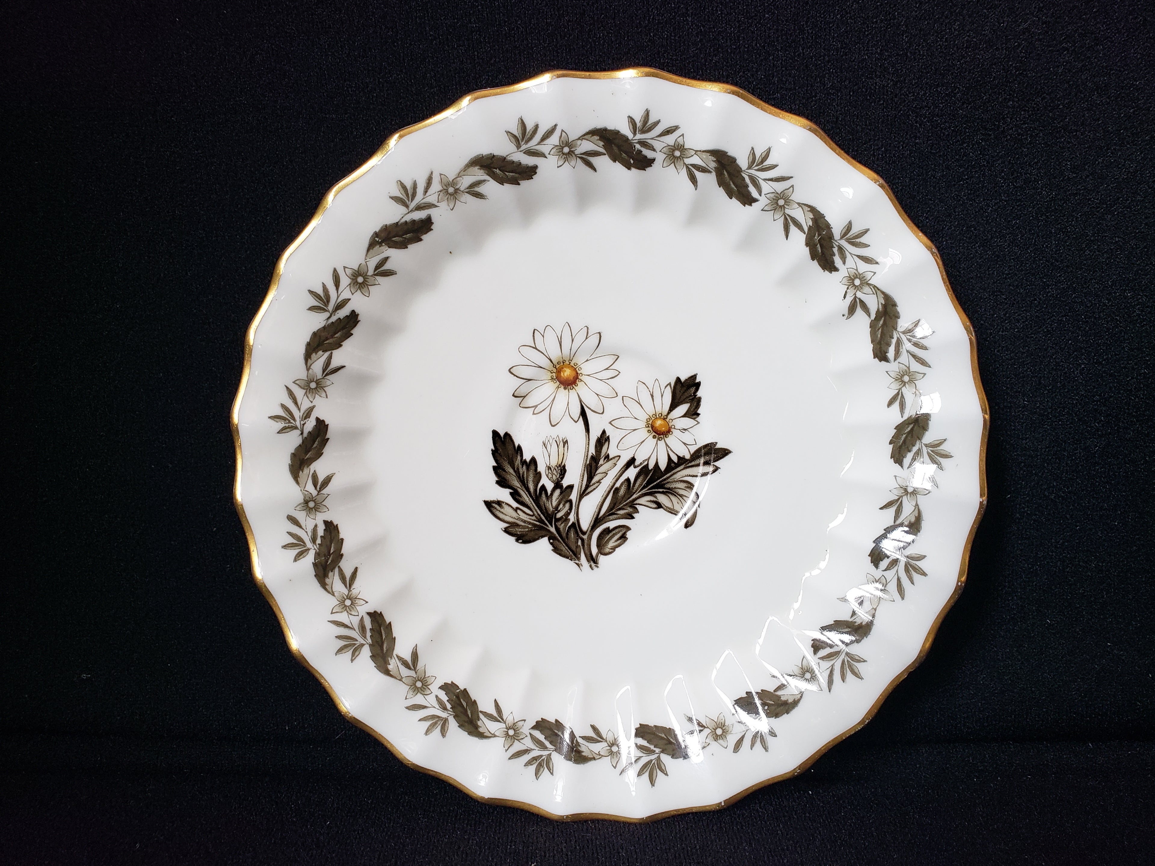 Vintage Royal Worcester Saucer ONLY Engadine 6" (lot 2092)