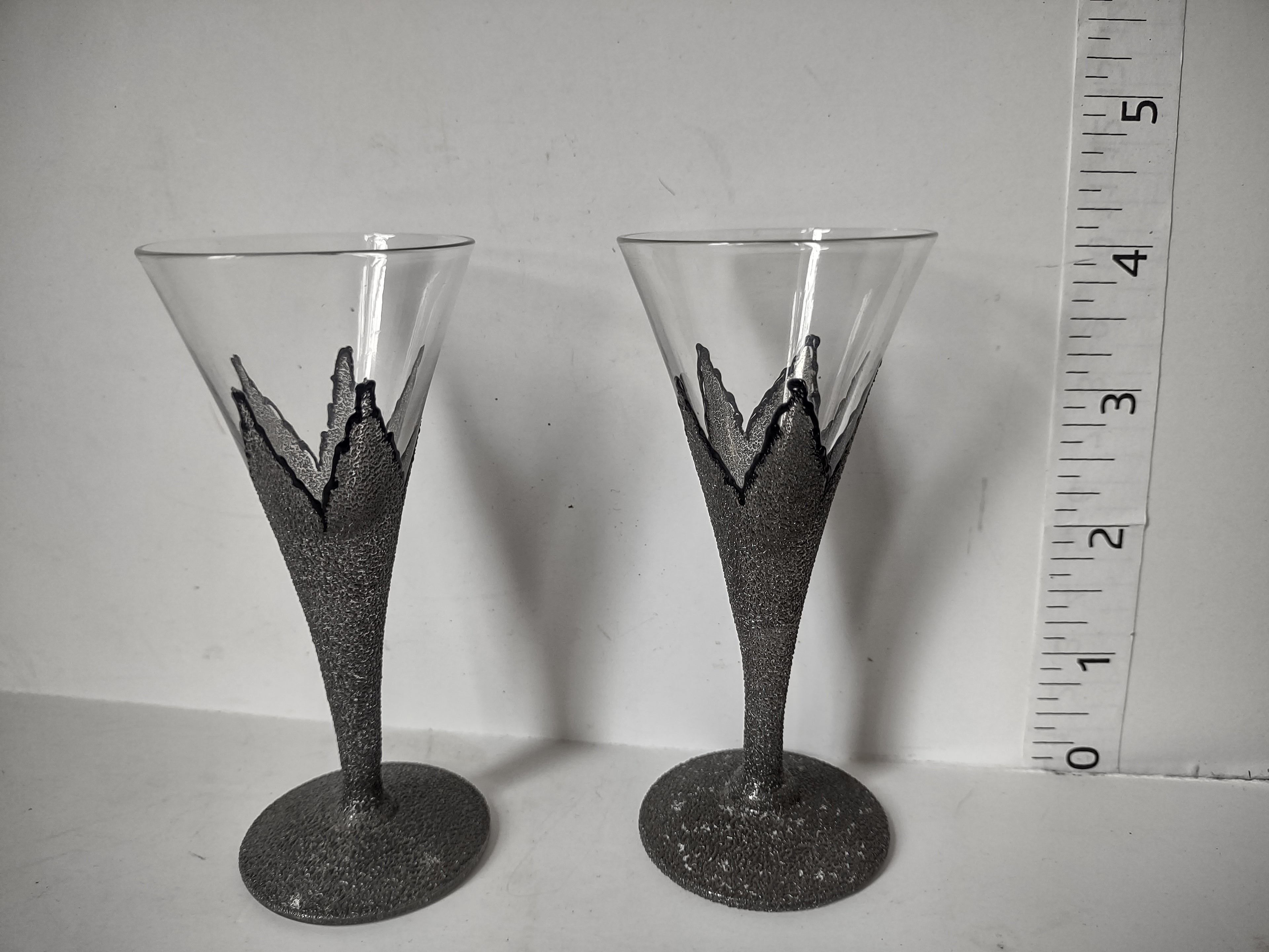 Set of 2 SMALL Martini Glass Vintage MCM 4" (lot 2746)