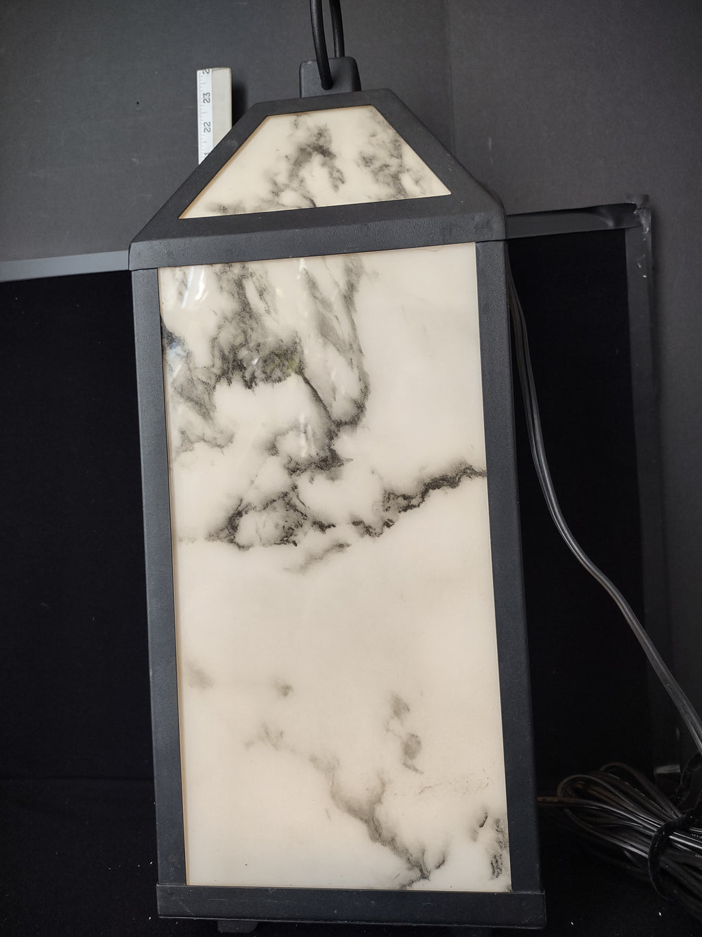 LED Lantern with Marble Finish Metal and Acrylic Indoor Outdoor 19 ft Cord (lot 2368)