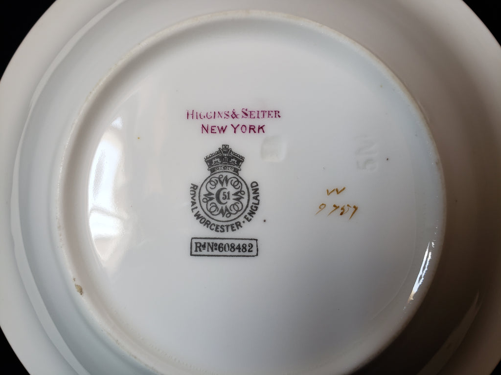 Vintage Royal Worcester Higgins Seiter Butterfly Bowl 6-3/4" (lot 2119)