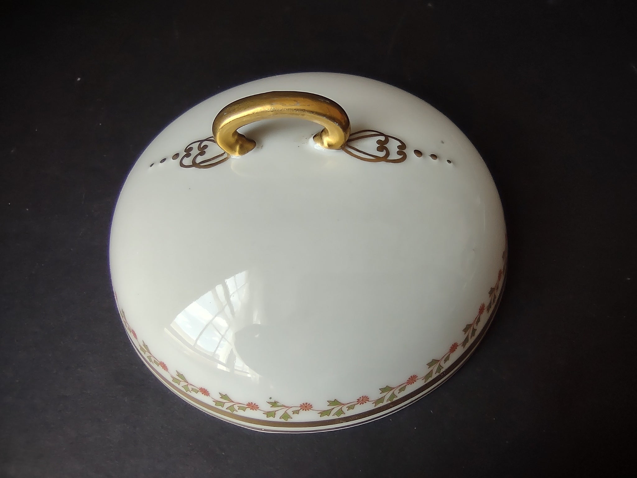 Old Abbey France Limoges Butter Dish Lid ONLY Clover Gold Trim (lot 869)