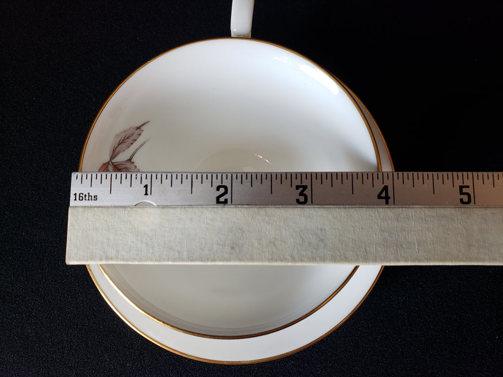 Vintage Royal Worcester Fraises Des Bois Tea Cup with Saucer (lot 2133)