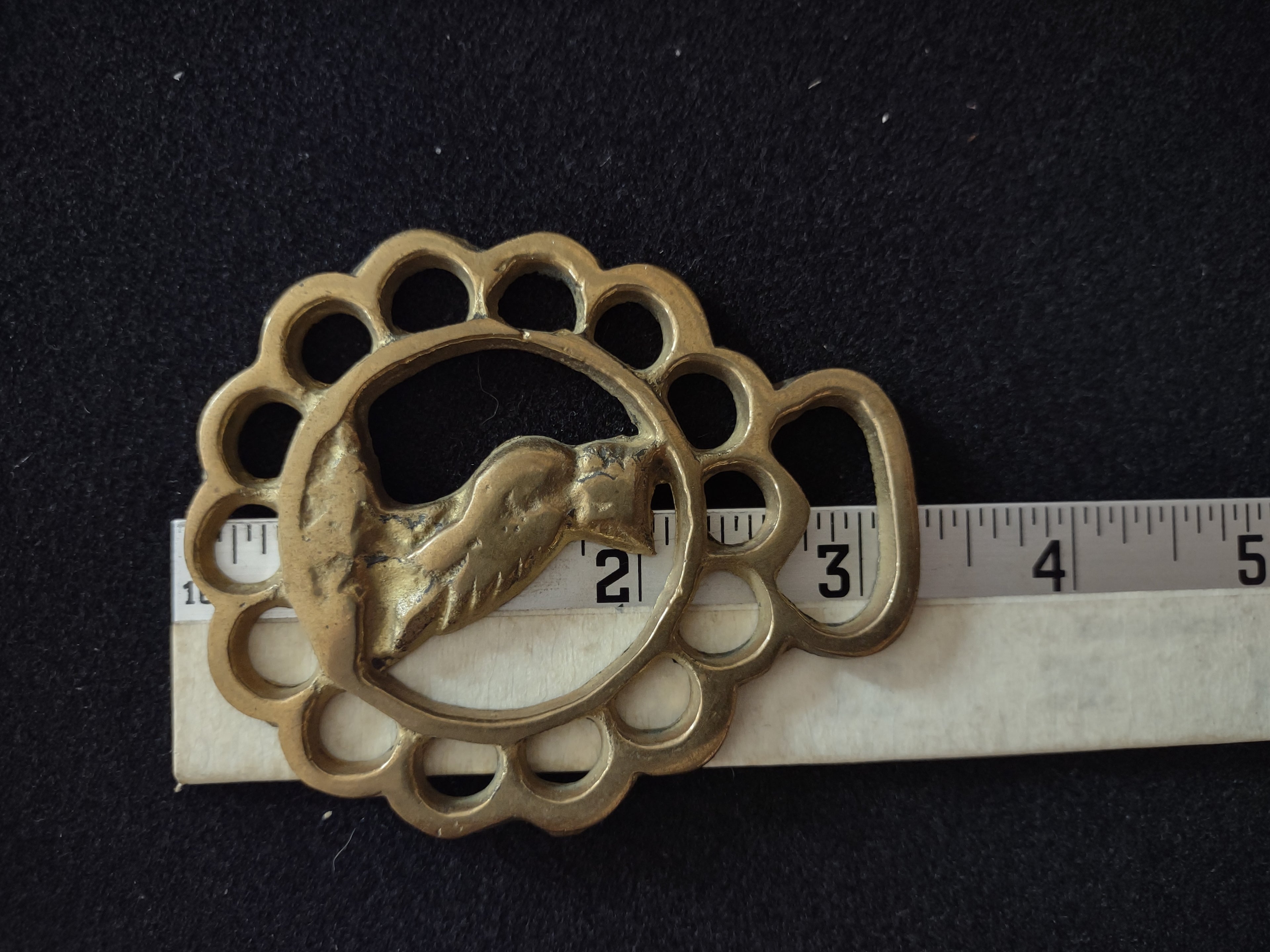 Vintage Brass Horse Harness Medalion Owl (lot 2986c)