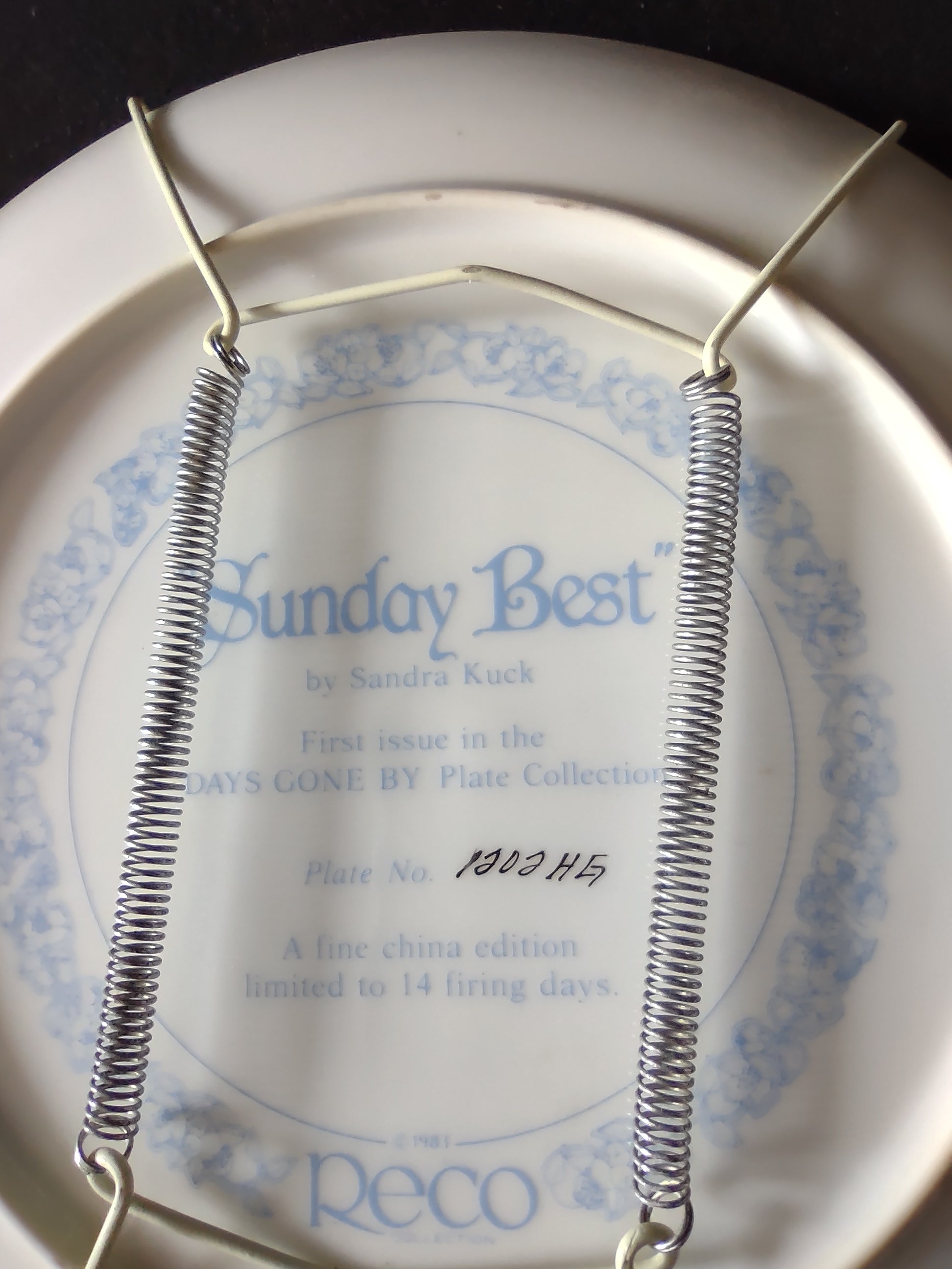 Vintage Days Gone By Collector Plate 1st Issue Sunday Best (Lot 5186)