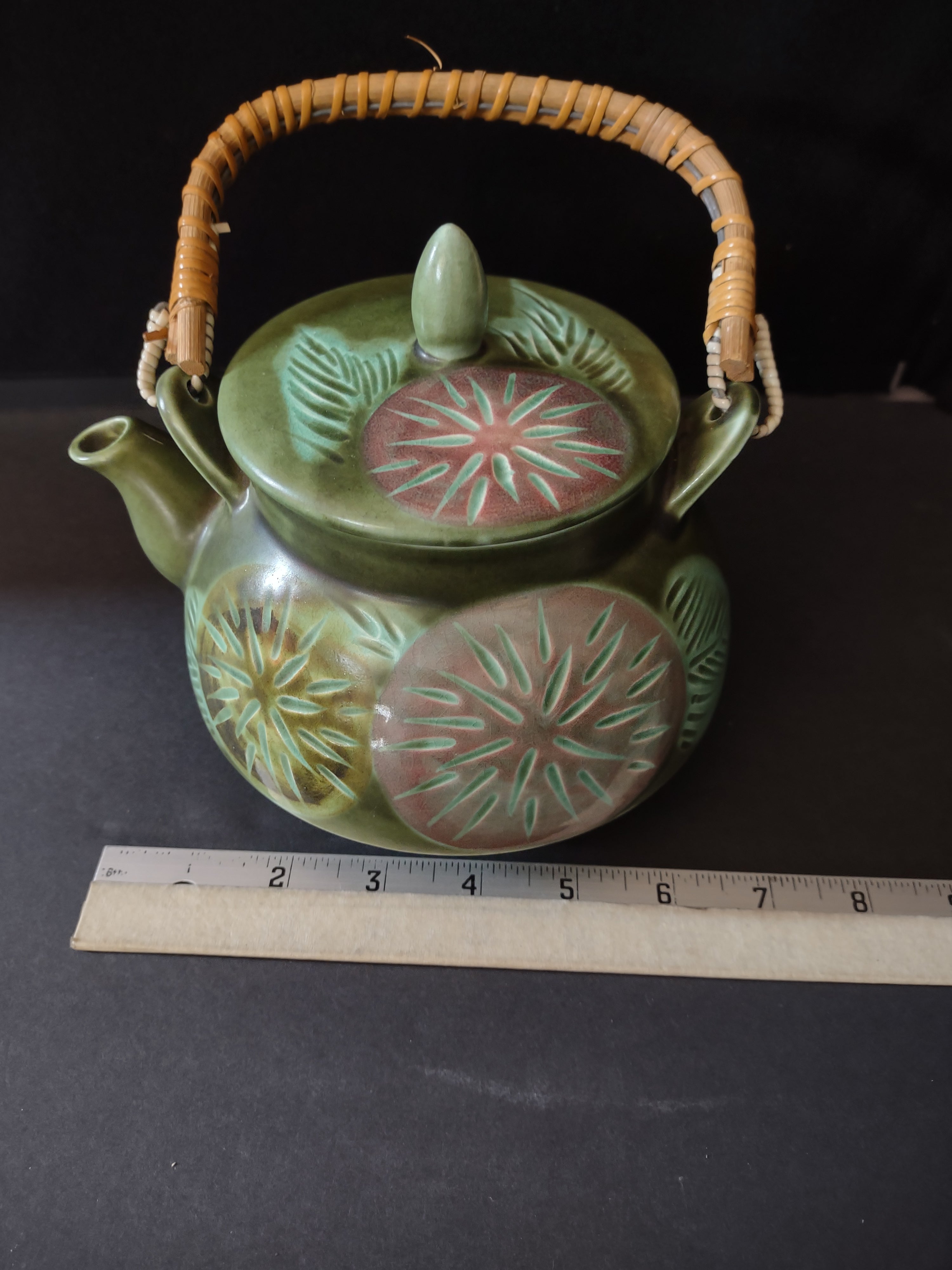 Vintage Stoneware Green Teapot Lily Pad Bamboo Handle (Lot 5319)