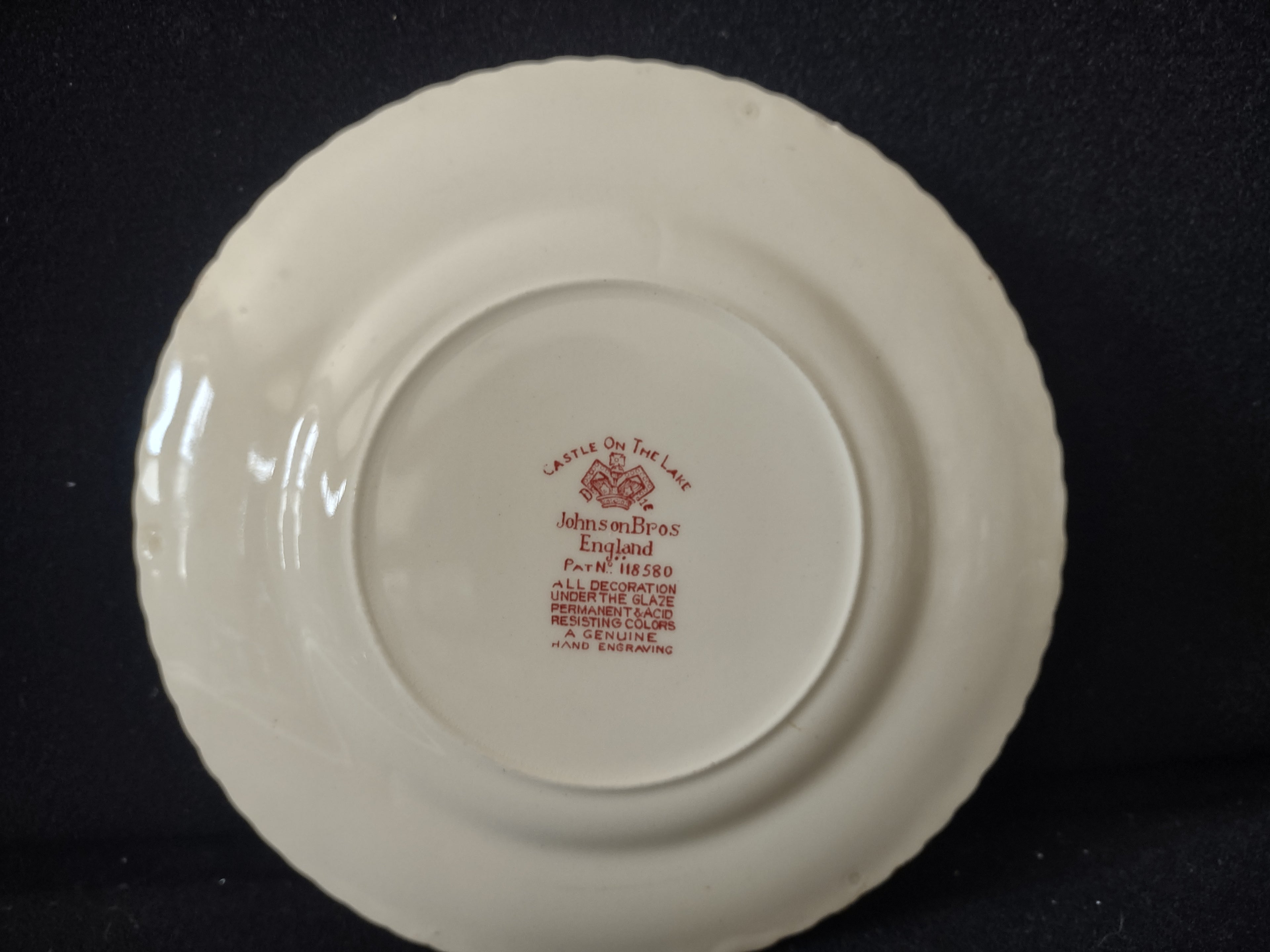 Vintage Castle On The Lake Johnson Small Plate English Countryside (lot 5707)