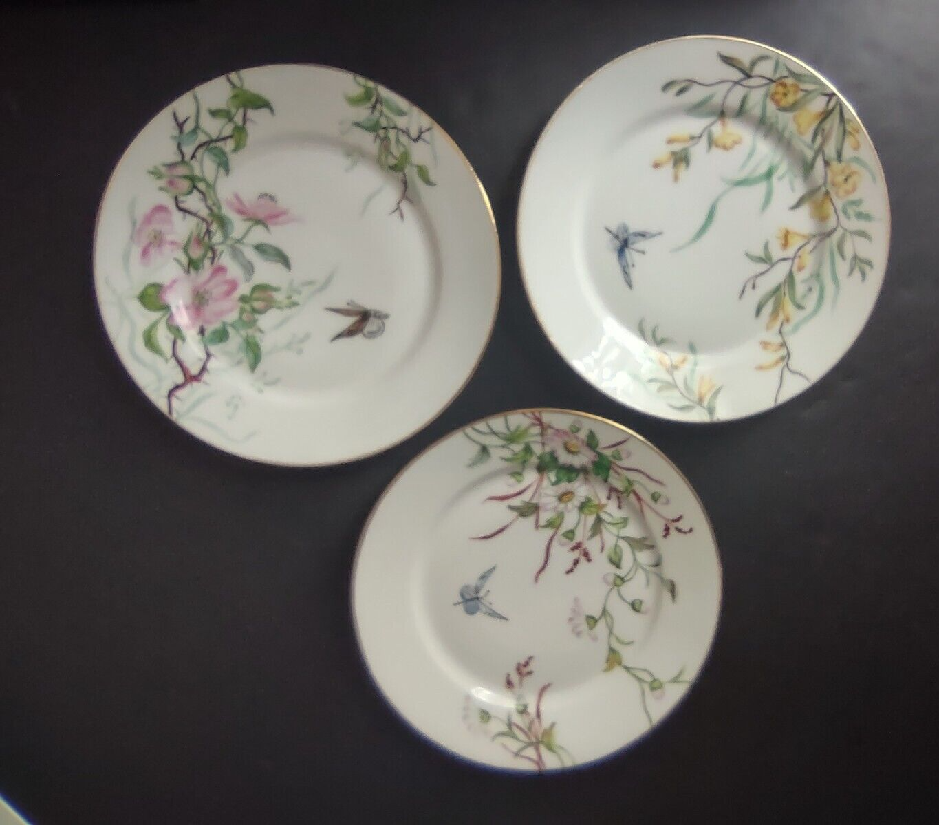 Haviland Limoges France 3 x Dessert 7-3/4" Gold Trim Flower Butterfly (lot 624)
