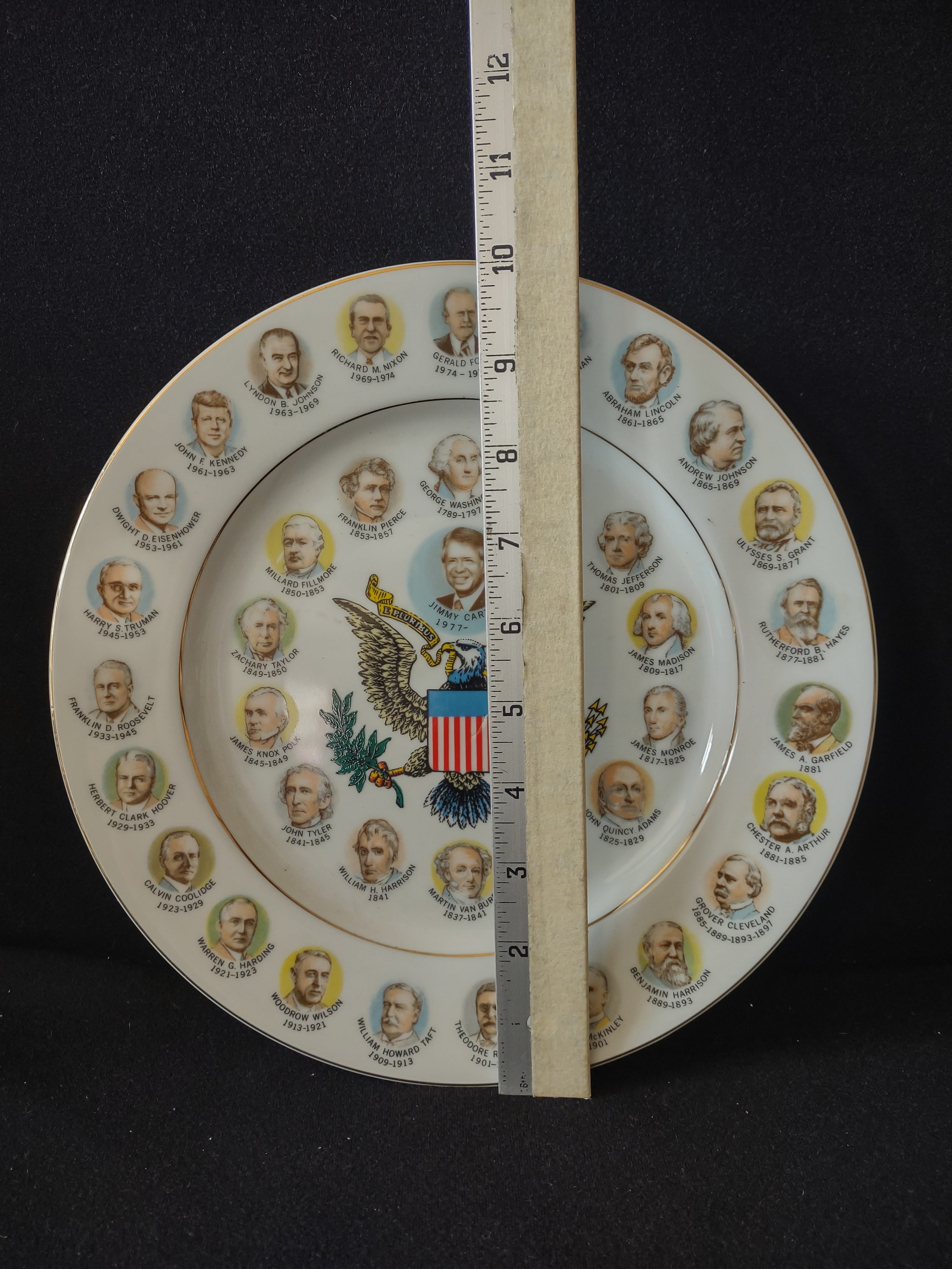 Vintage Japan Two Hundred Years of Presidents Wall Plate (lot 5288)