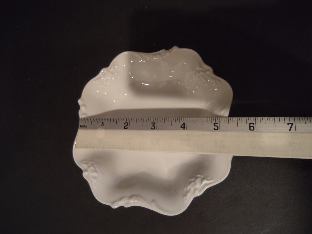 JP France Limoges Small Square Bowl Coupe Plate White (lot 1041)