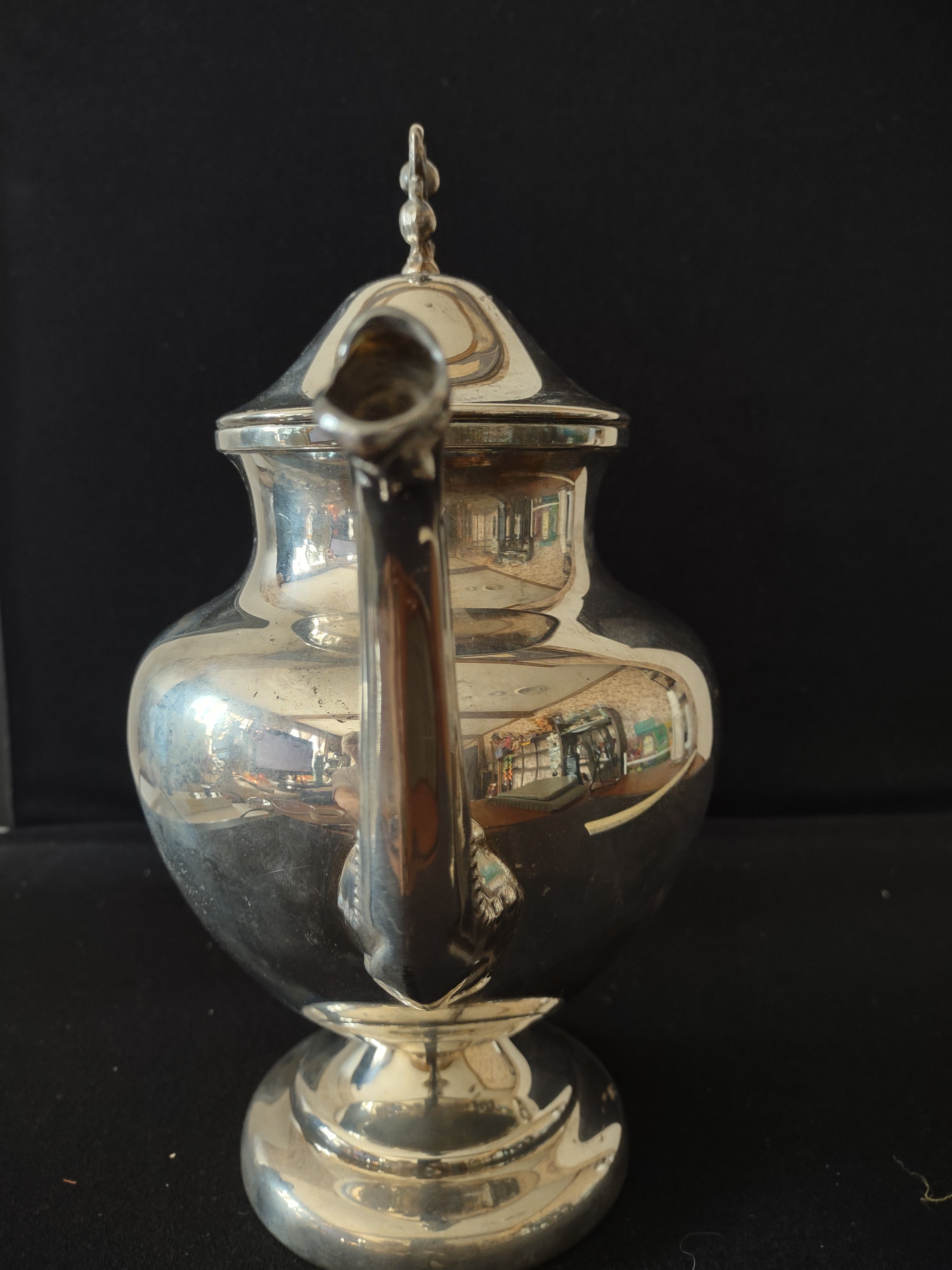 Silver-Plated Pedestal Scrolled Vintage Leaf Finial Teapot Birmingham Lot3347