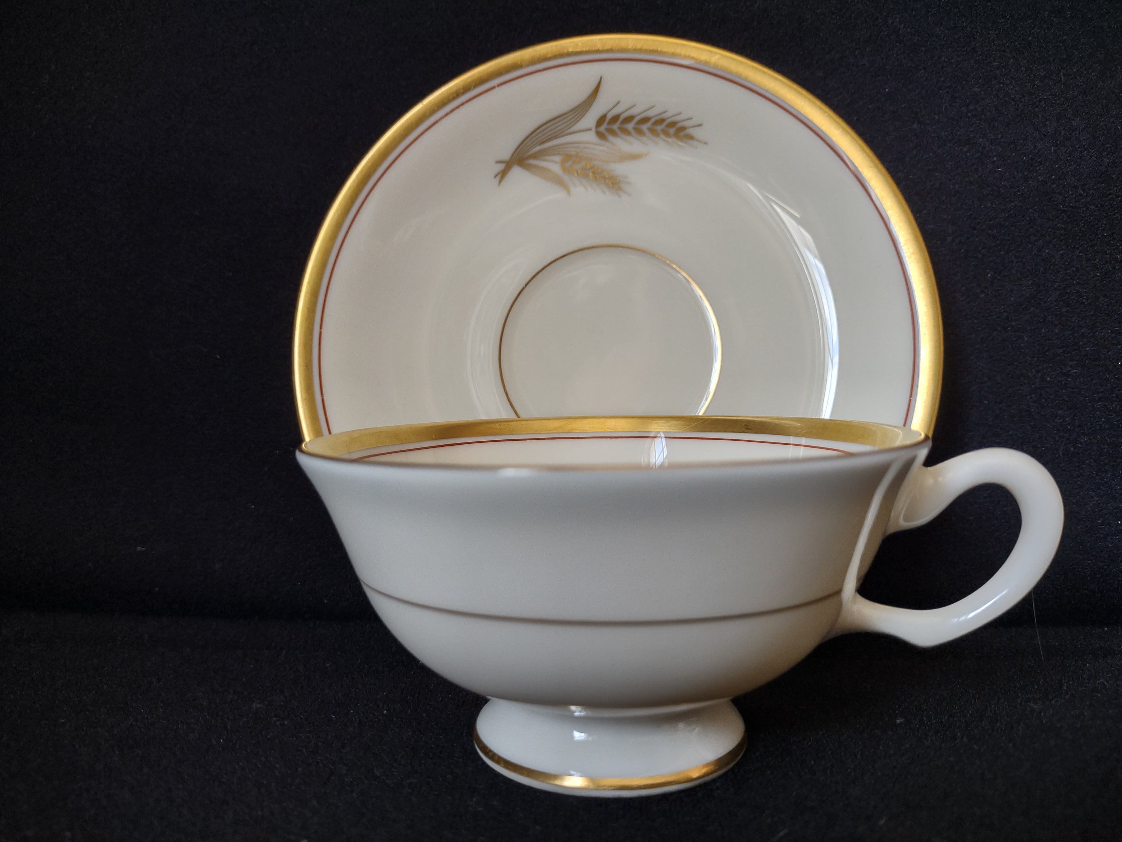 Vintage Lenox Westfield R-440 Tea Cup with Saucer (lot 1890)