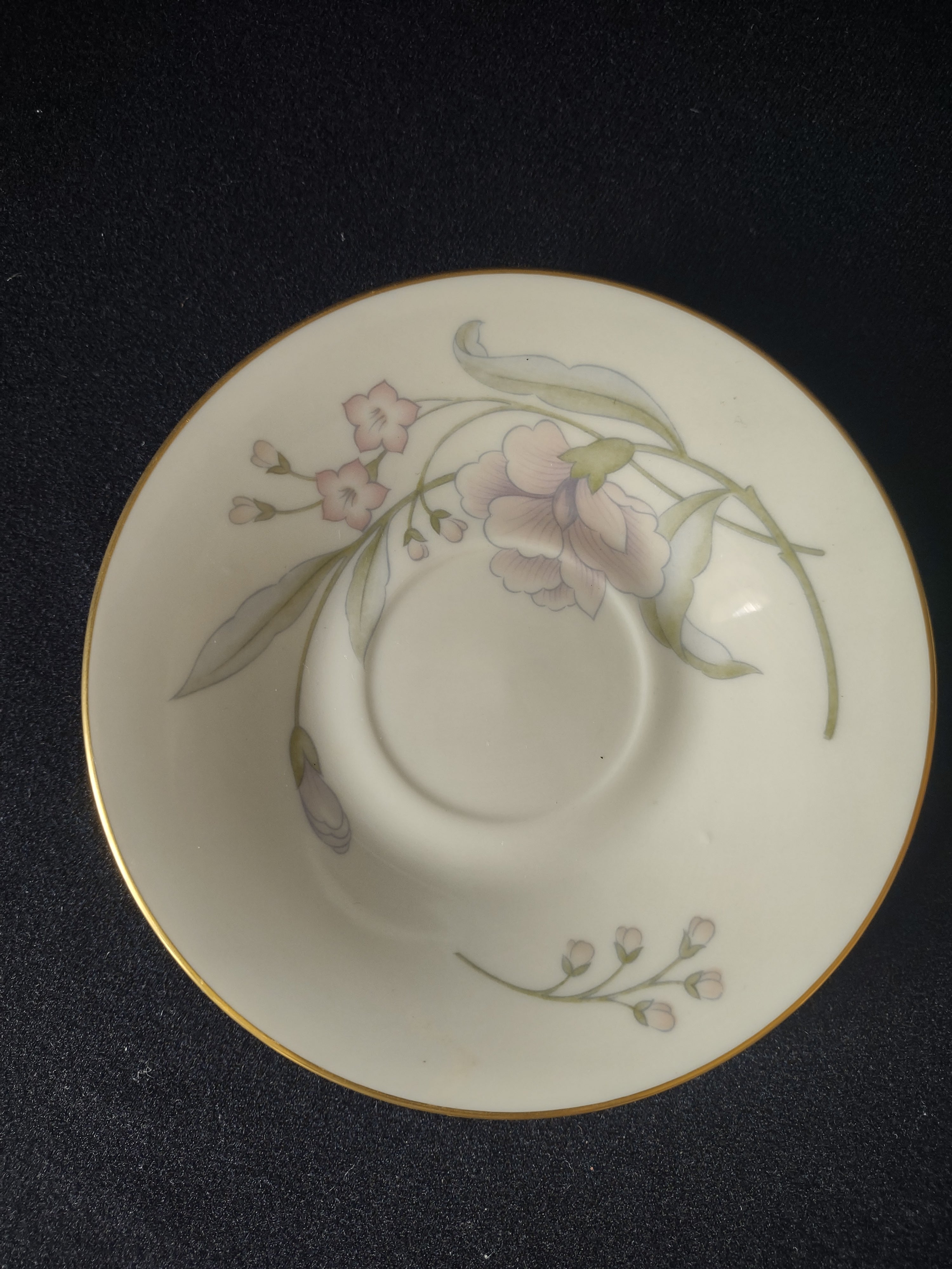 Vintage Lenox Heirless Saucer ONLY (lot 1875)