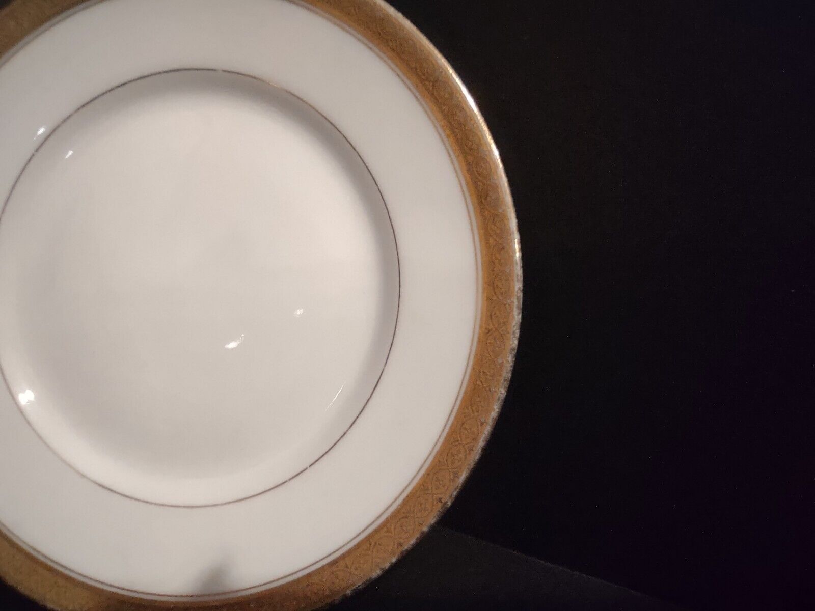 Wm Guerin France Limoges Bread/Butter Plate 6-1/4" Gold Trim (lot 685)