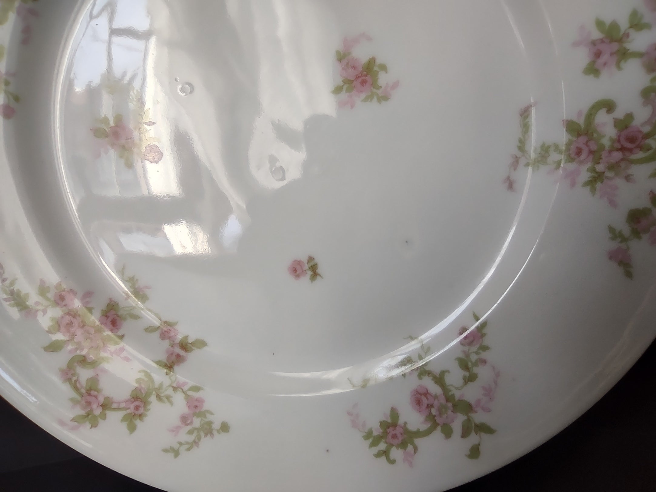 Haviland Limoges Dinner Plate Pink Rose Green Ribbon (lot 890)