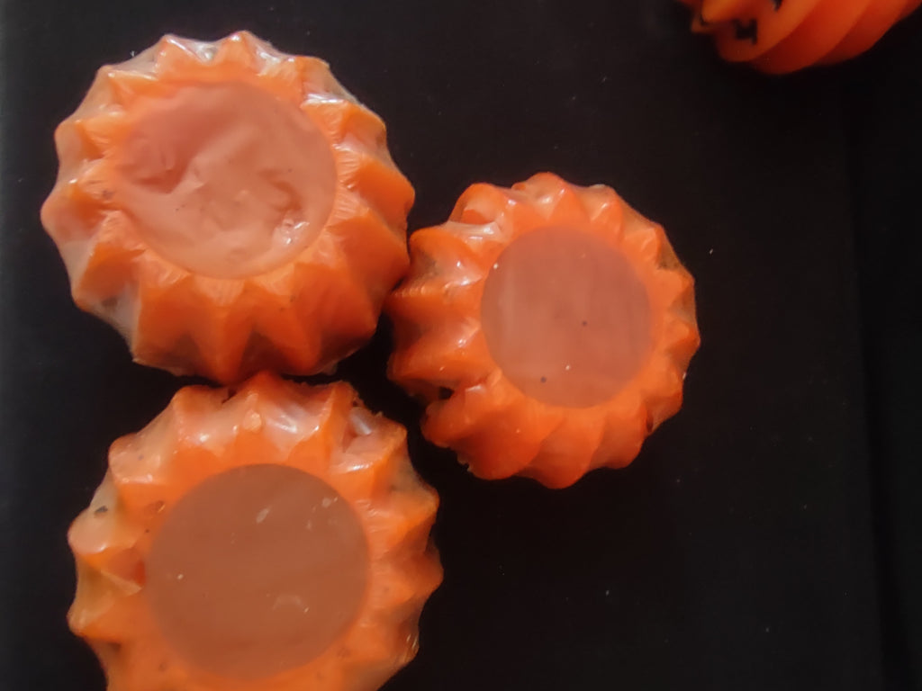 Vintage Halloween Wax Jack O Lantern Candles x 4 Fun World (Lot 3385)