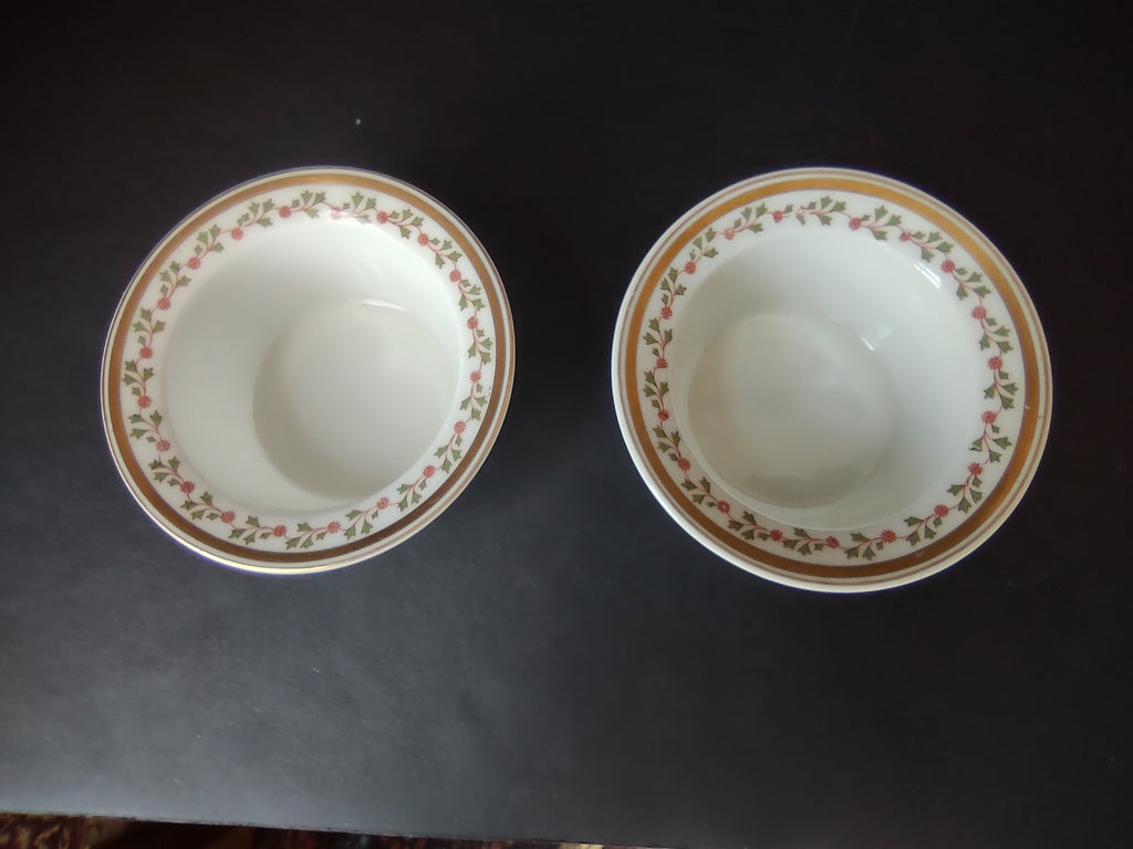 Old Abbey France Limoges 2 x Small Bowl Clover Gold Trim (lot 864)