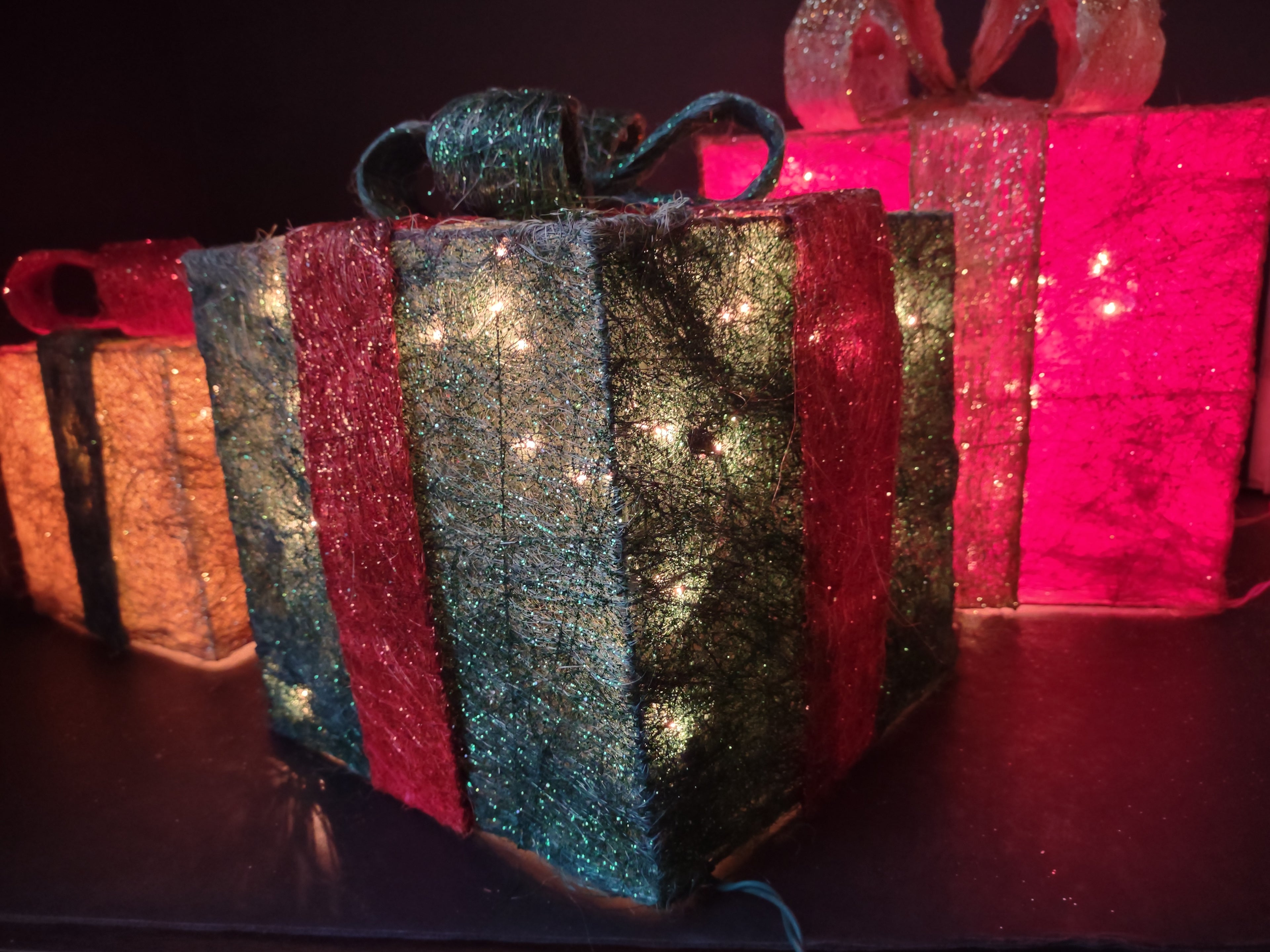 Christmas 3 Gift Box Set Multi-Color Sisal 140 Lights (lot 1390)